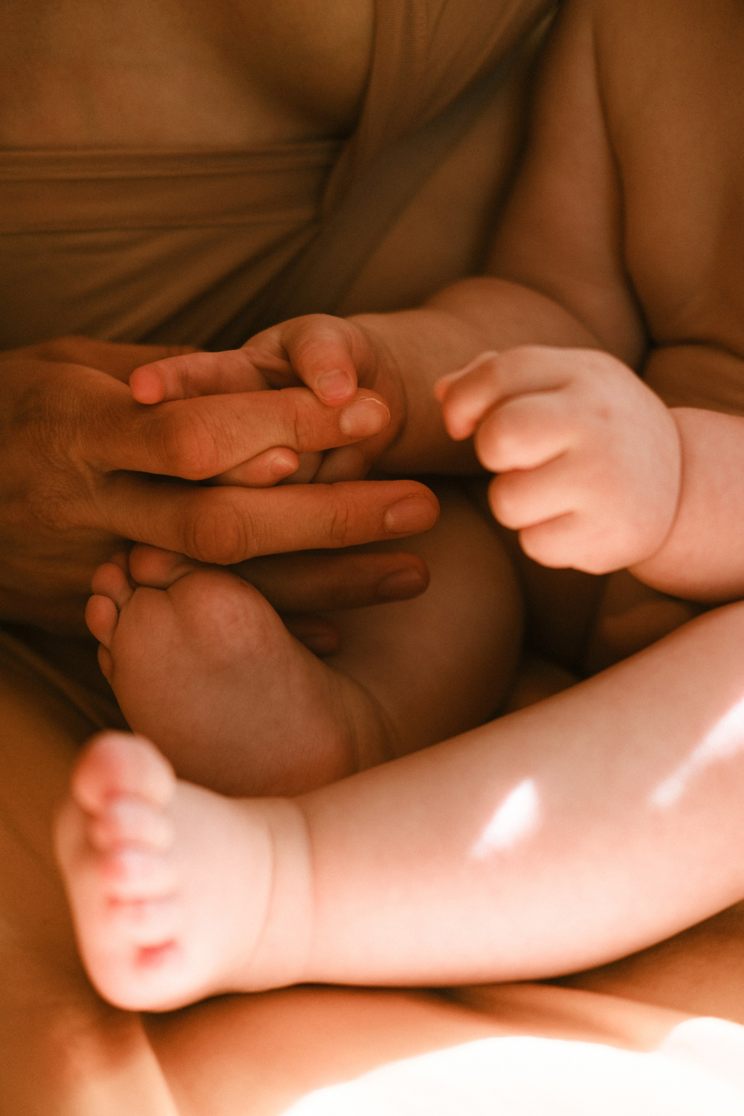 The Fleeting Beauty of Motherhood: Why Being in the Photo Matters. Family Photographer Anna Dobrovolskaia | Richmond, VA