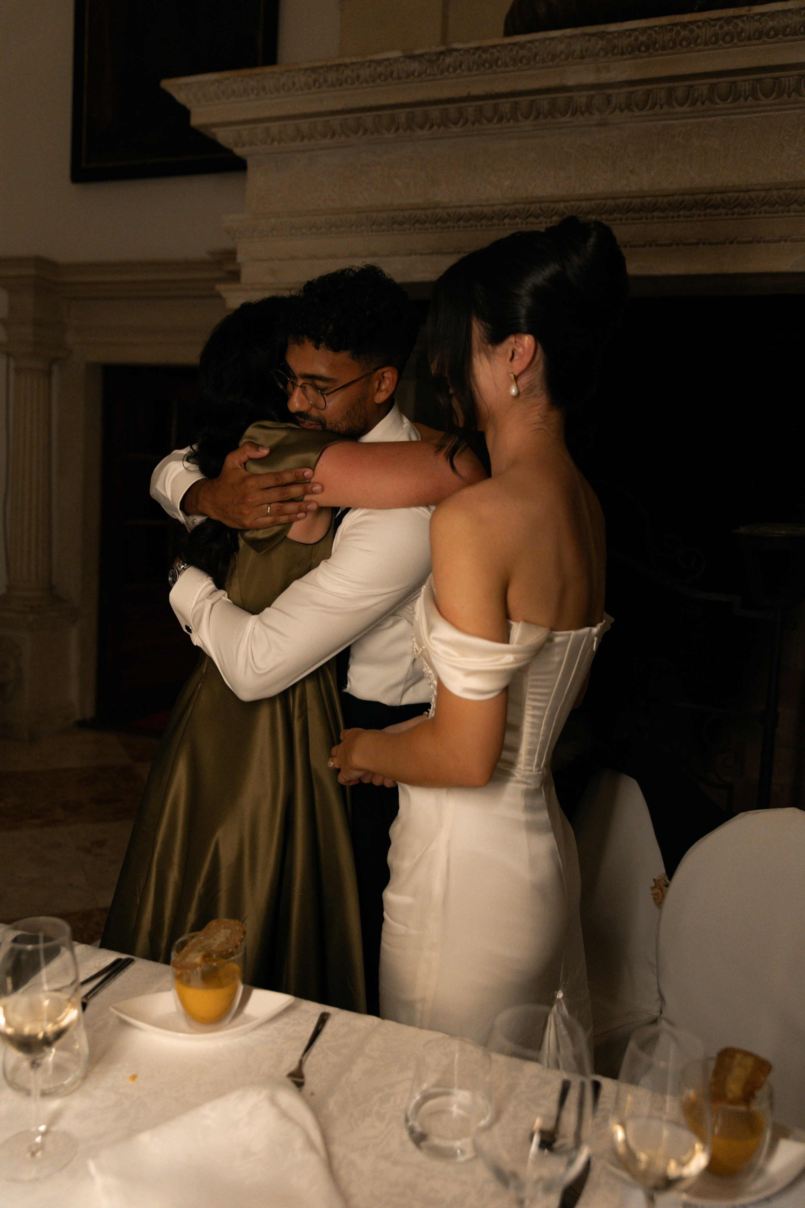 Elegant Castle Wedding in Austria | Alwin & Ruth’s Fairytale Celebration. Wedding photographer and videographer based in Timisoara, Romania