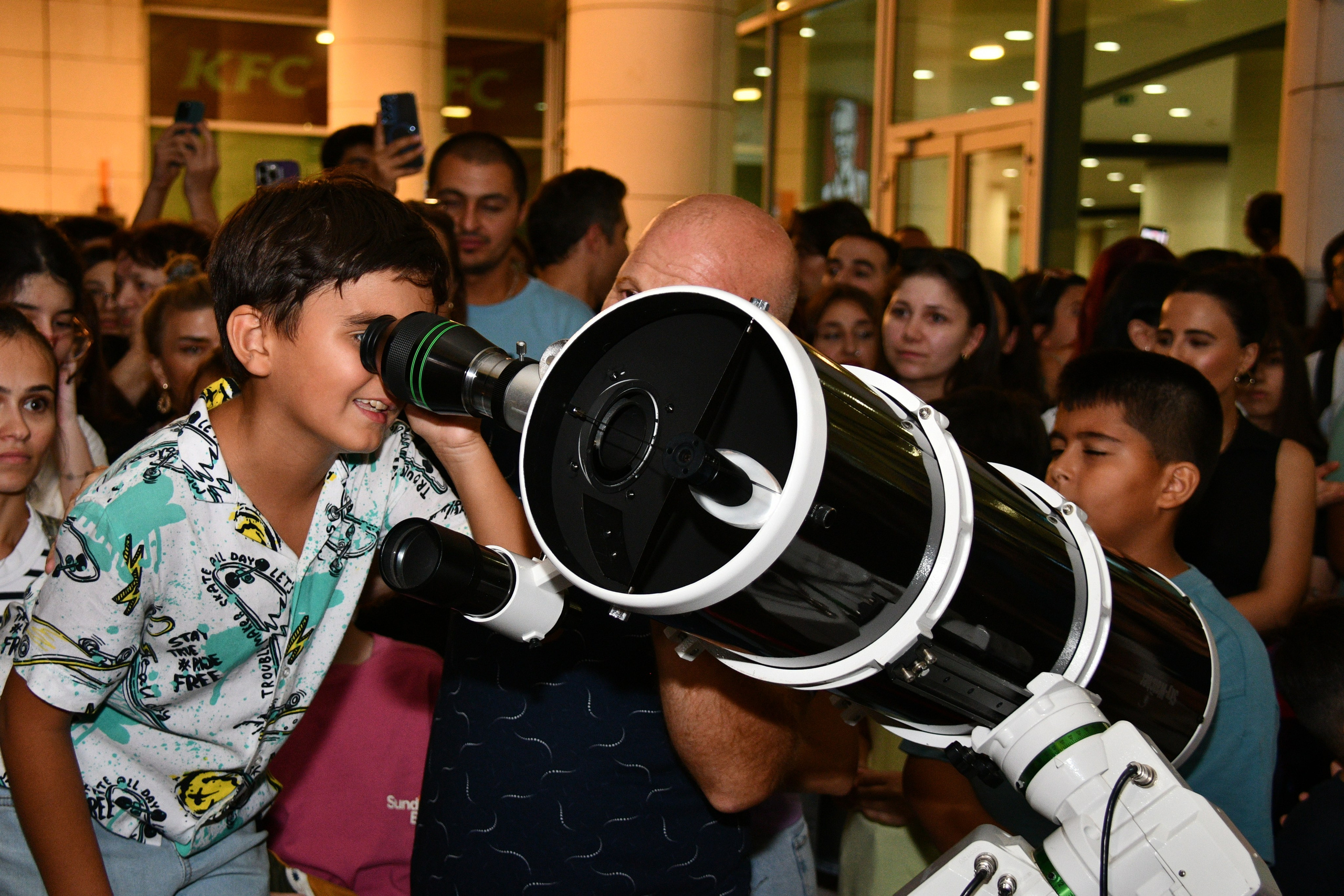 Ay Tutulması 2025. Həvəskar Astronomlar Cəmiyyəti — Astronomy.az