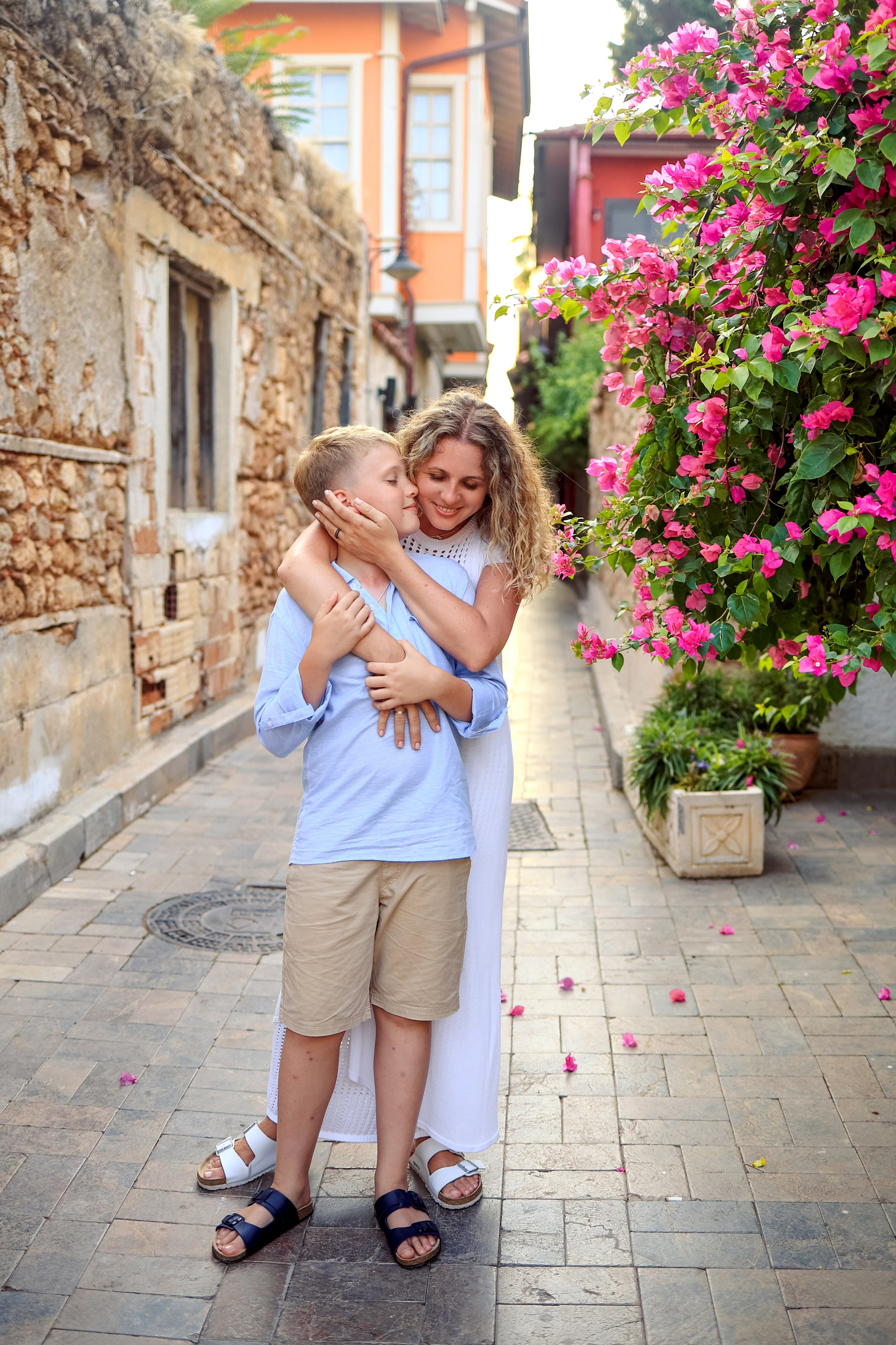 Photoshooting in old town of Antalya. Photographer in Turkey, Antalya, Kemer, Belek, Side, Kas, Fethiye