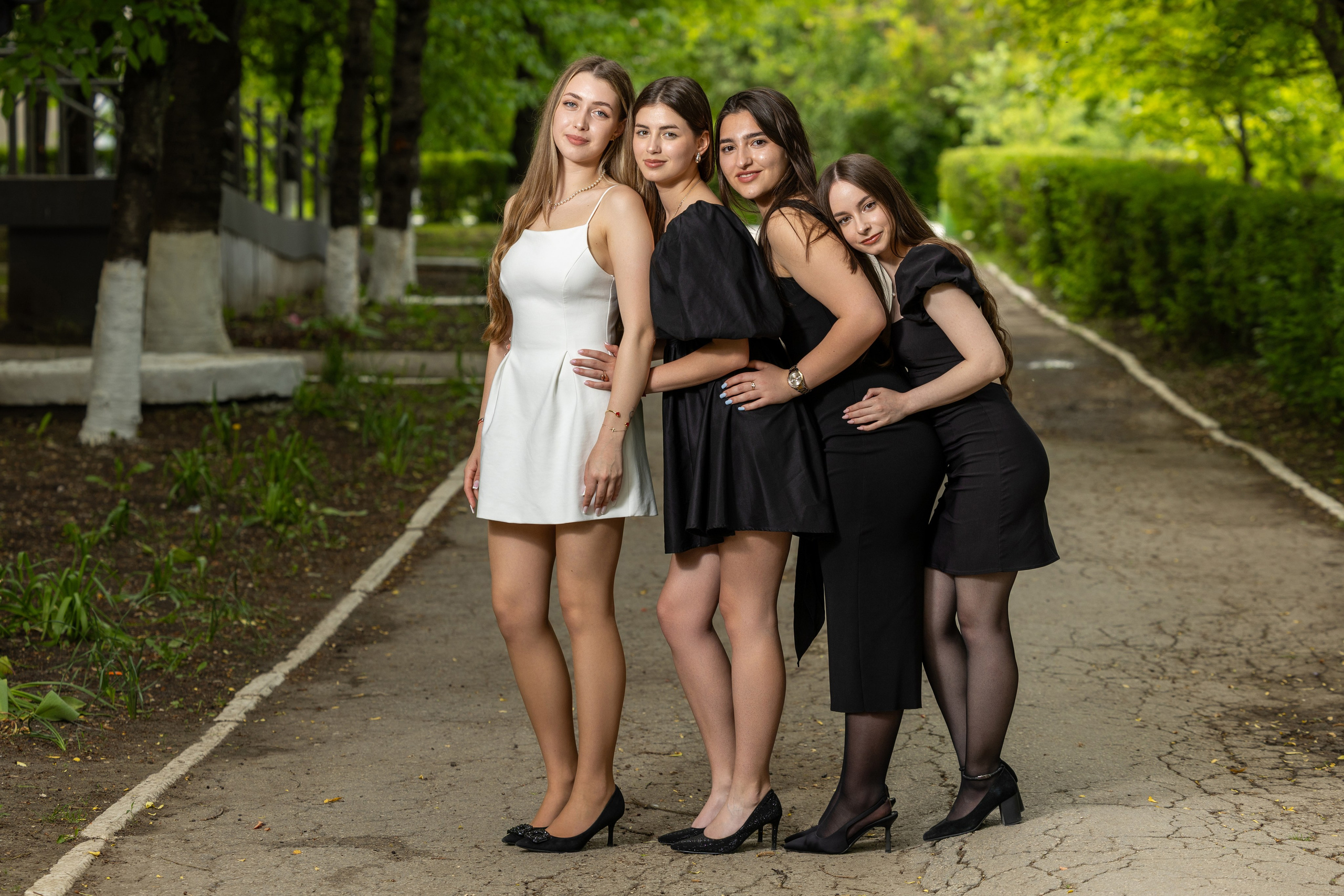 Albume de absolvire: gradinita, gimnaziu, liceu. Venete in Moldova