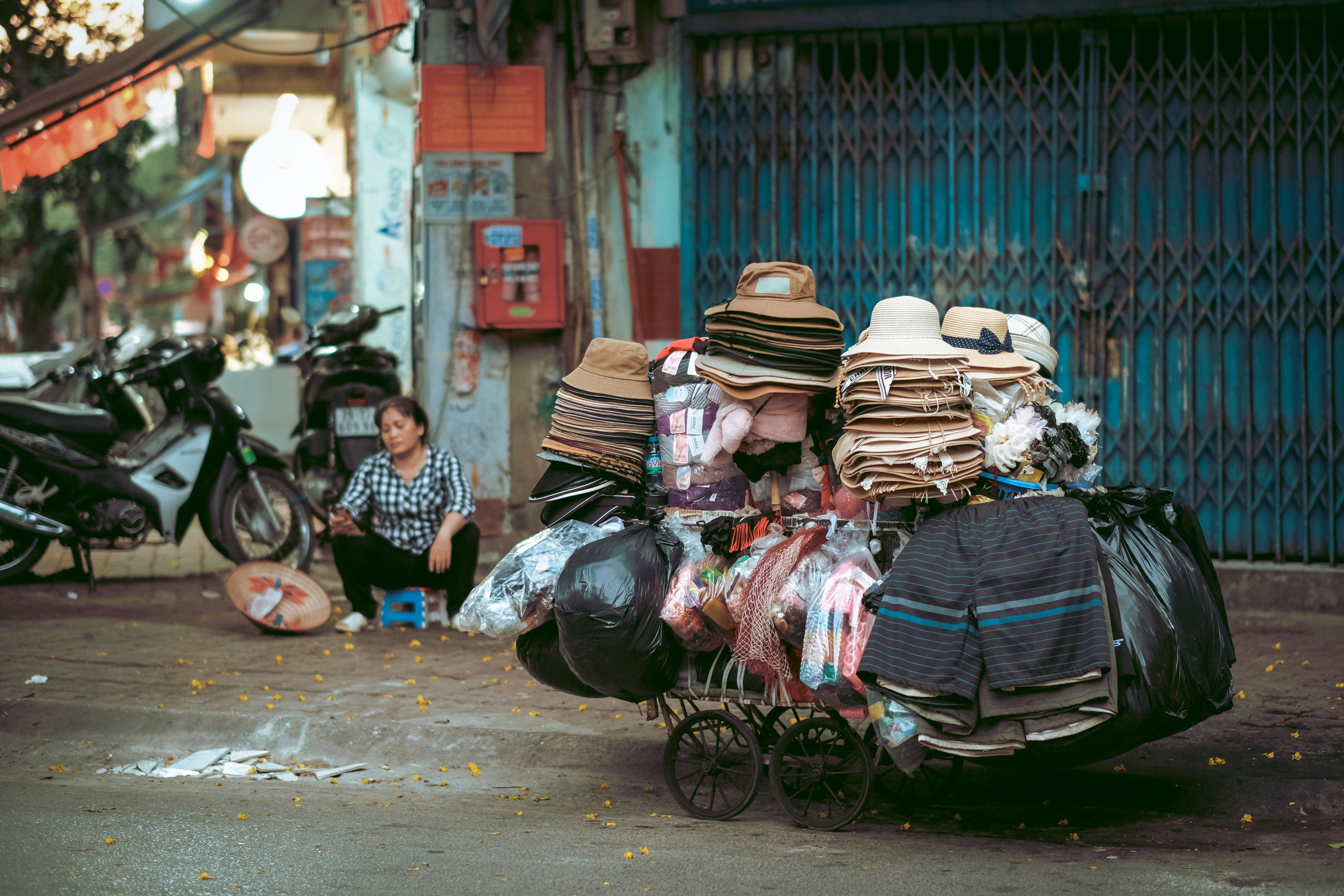 Street vendor Hanoi, Vietnam