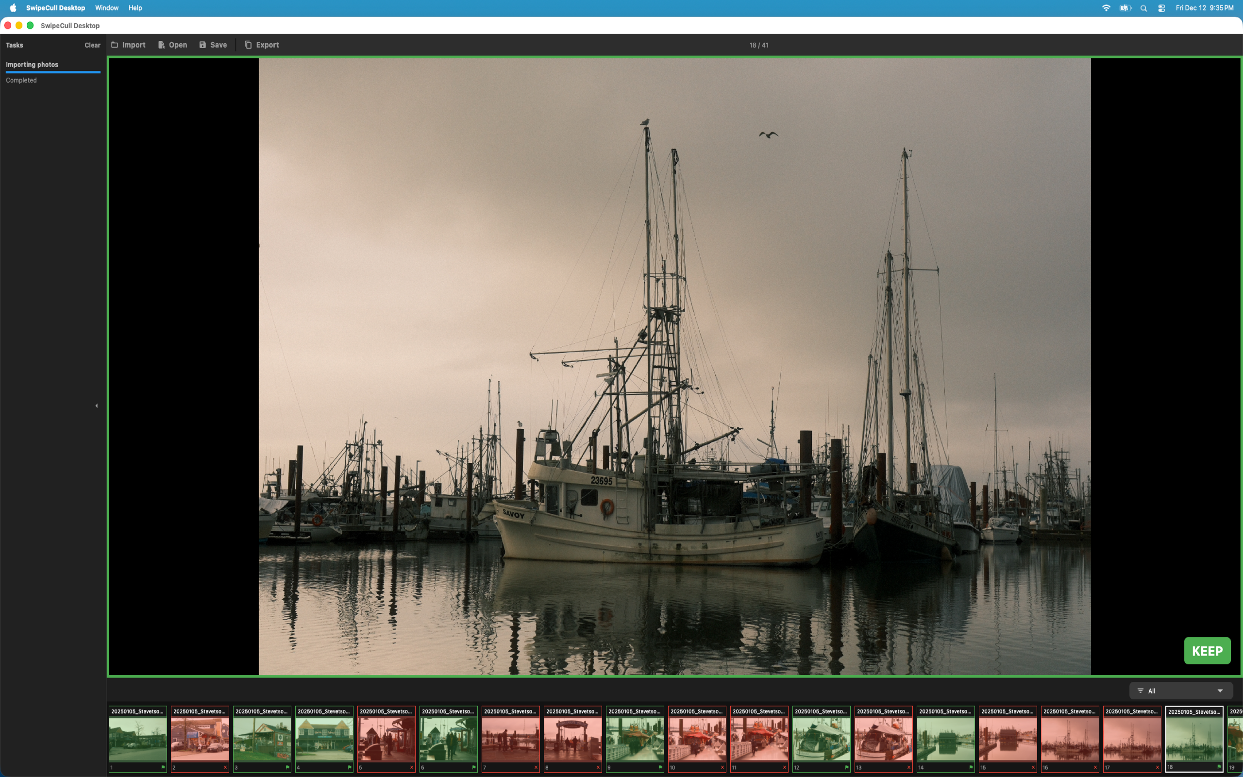 SwipeCull Desktop. Roaming Reflections of Motorcycle Life