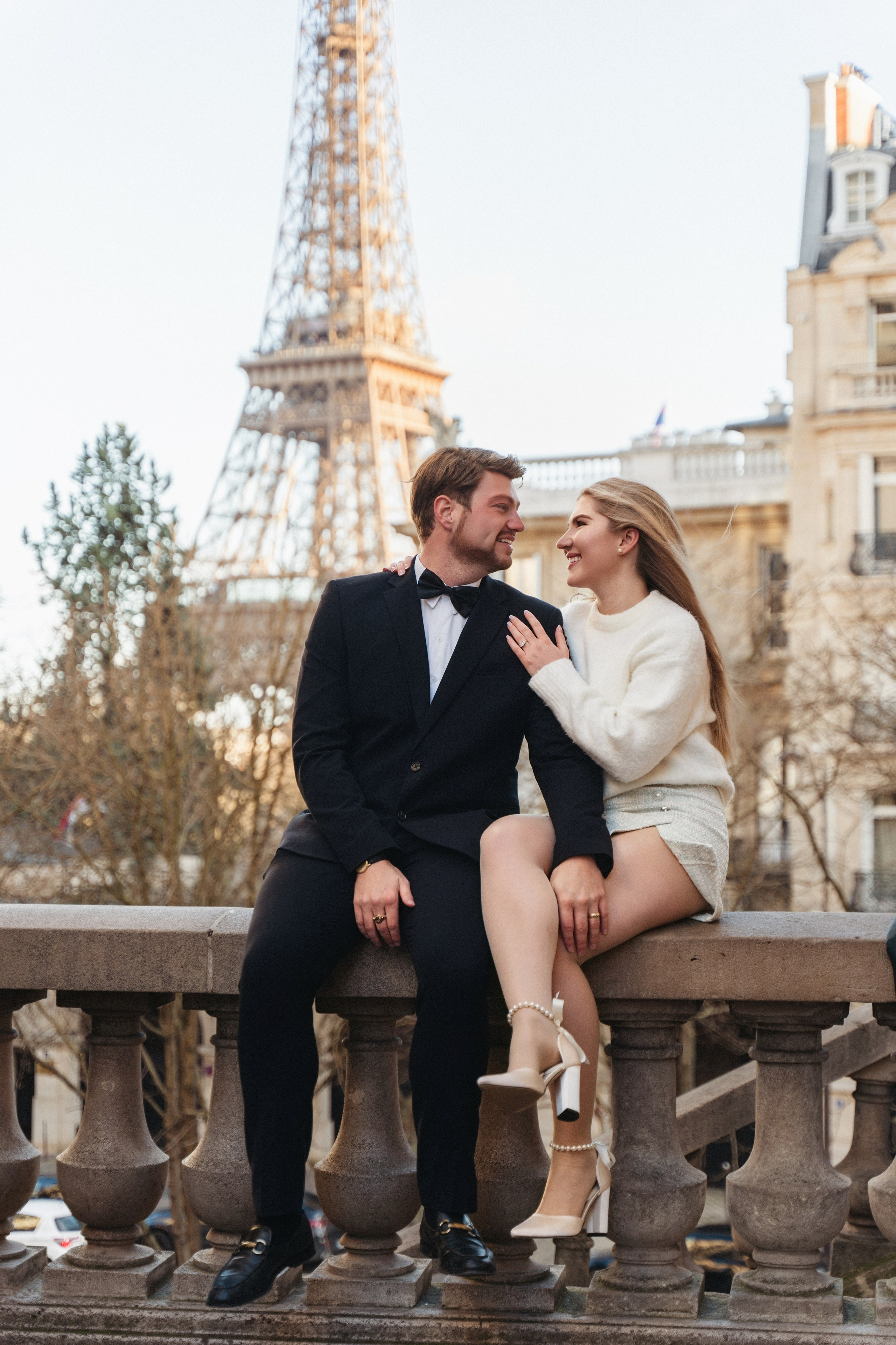 Engagement photo-shoot. Photographer in Paris Yulia Shkadina | Couples, engagement, pre-wedding, individual photo-shoots in Paris at the best locations