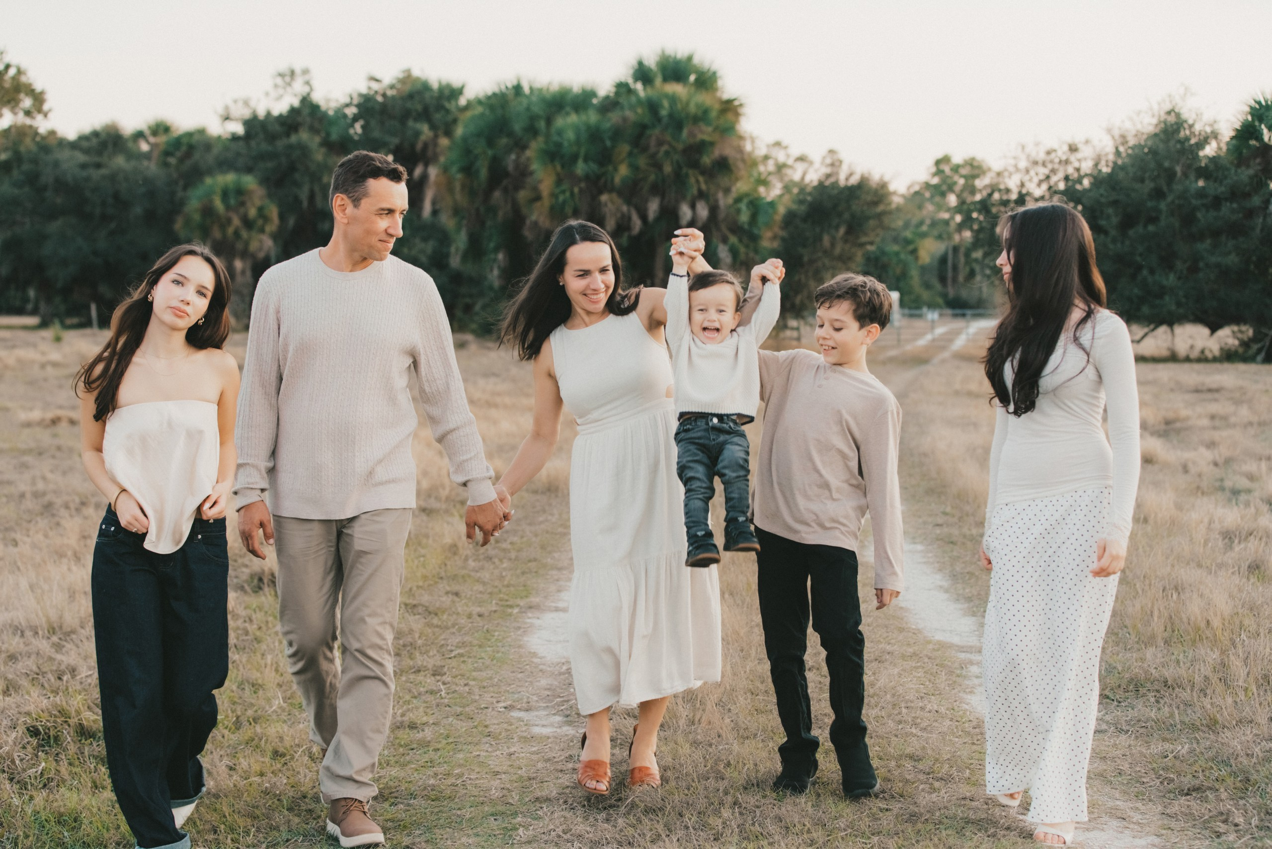 Familiar photography