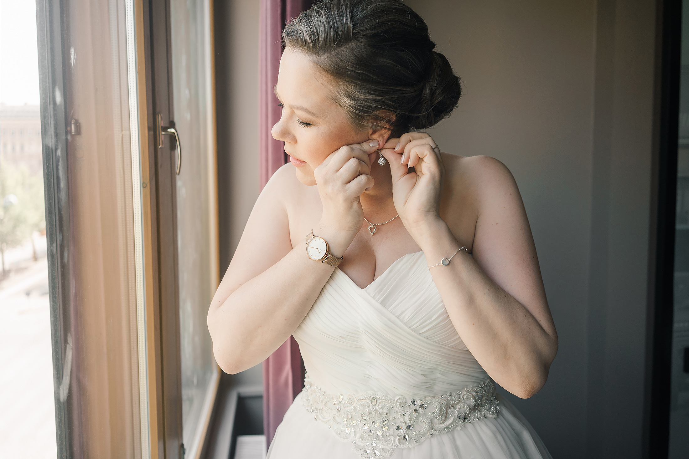 Kesähäät Käpylän työväentalo, hääkuvaus Helsinki