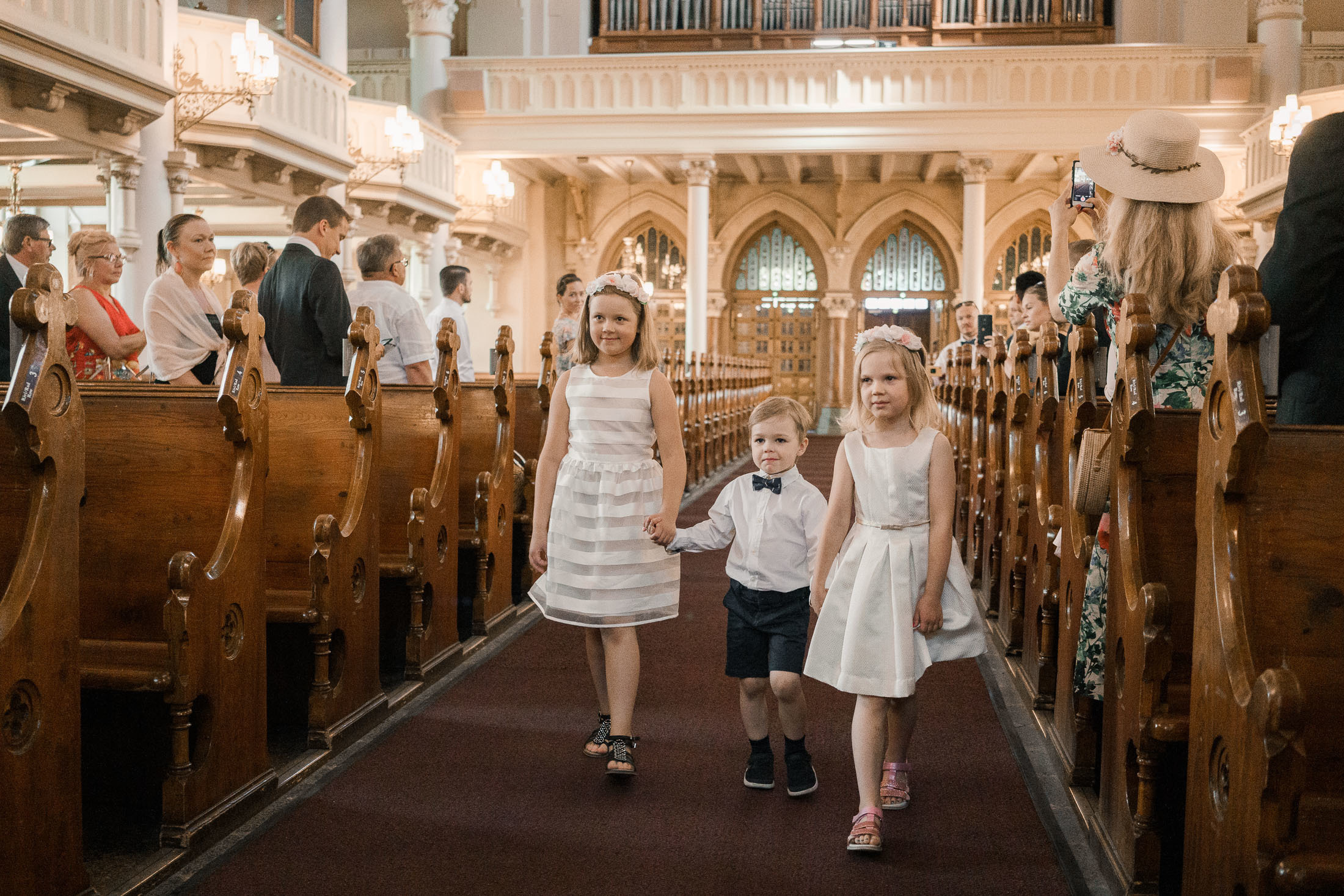 Johanneksen kirkko | hääkuvaaja Helsinki