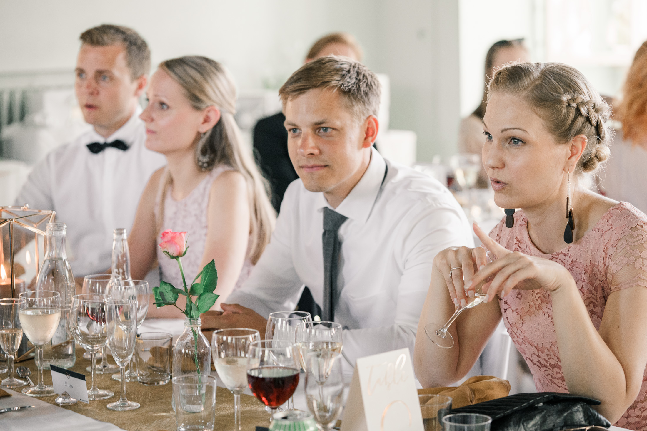 Kesähäät Käpylän työväentalo, hääkuvaus Helsinki