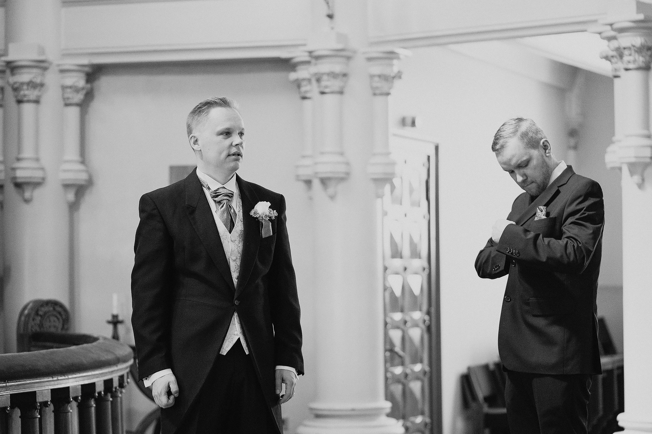 Kesähäät Käpylän työväentalo, hääkuvaus Helsinki