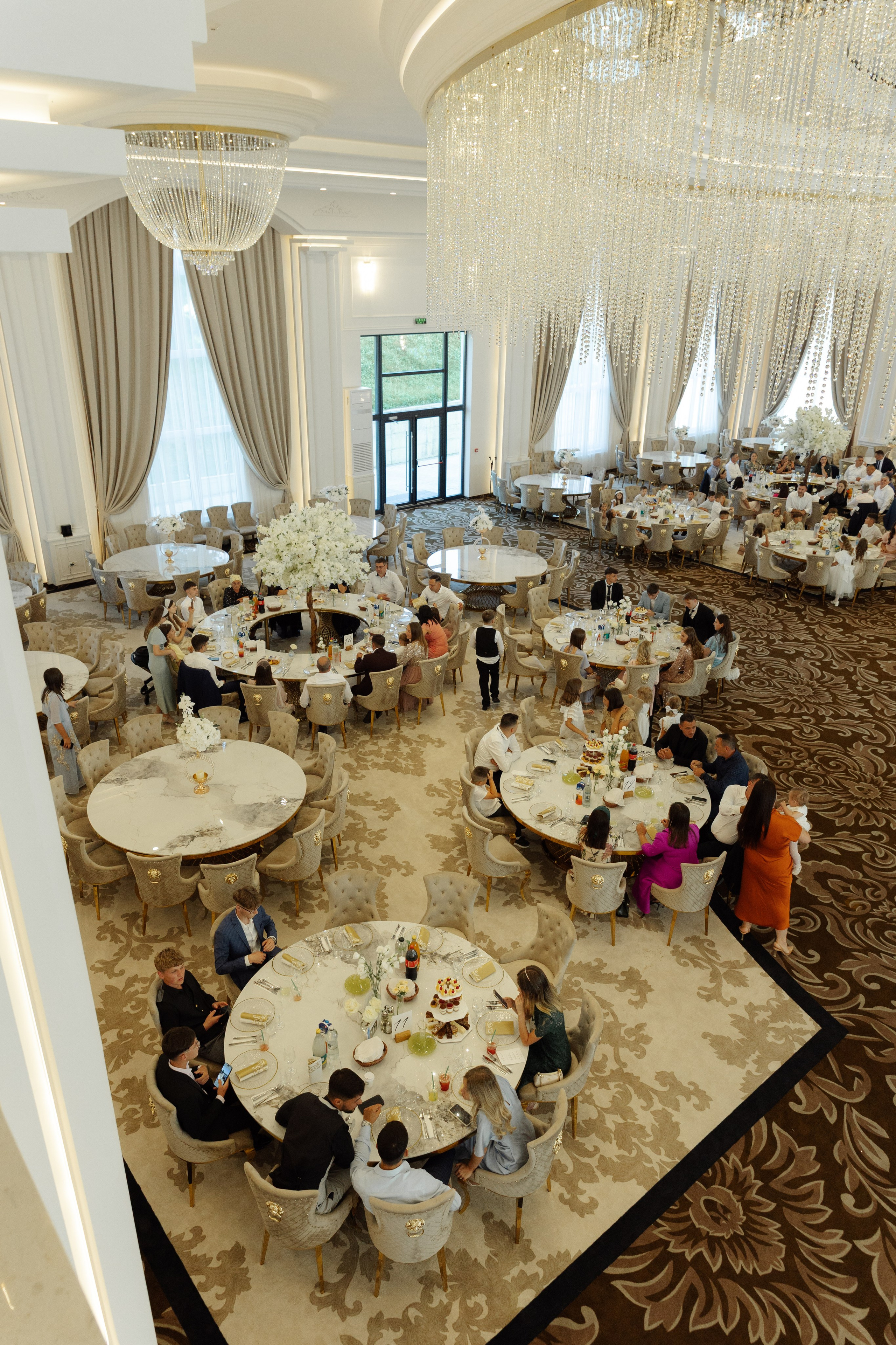 Kevin and Sara wedding in Suceava, Romania. Wedding photographer and videographer based in Timisoara, Romania