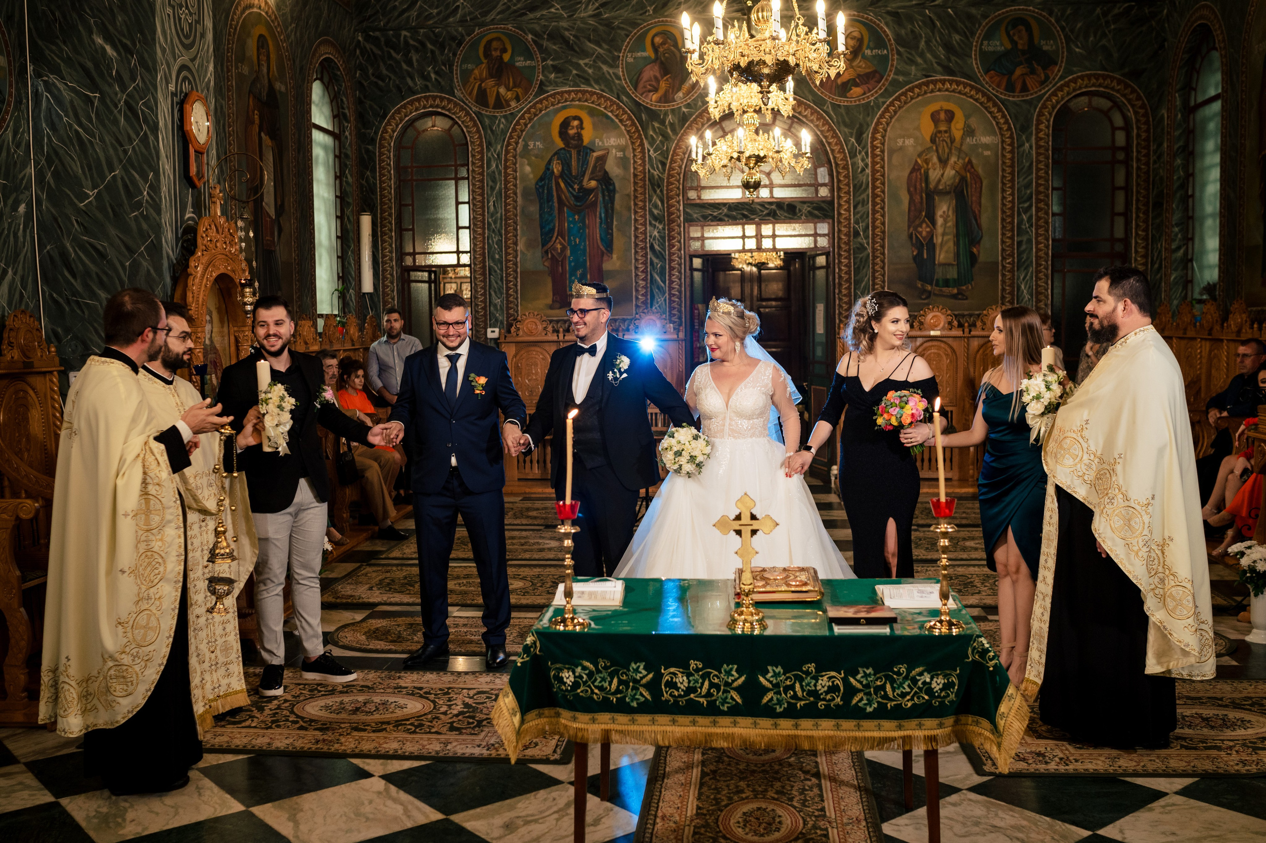 Laura & Bogdan. Acasă