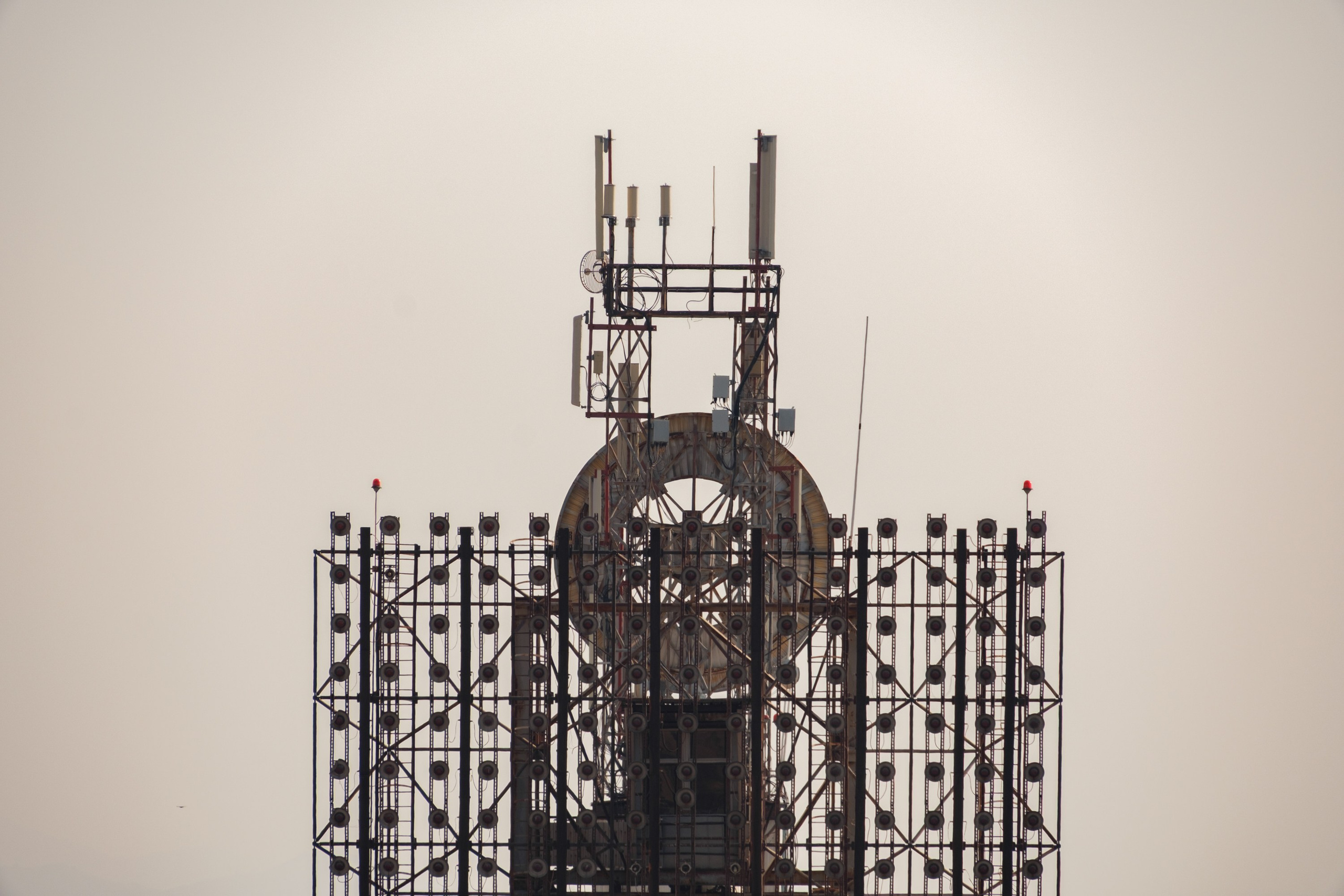 Обзор на объектив 16-300мм Sigma. Личные впечатления и опыт использования. Фотограф Григорий Кравец