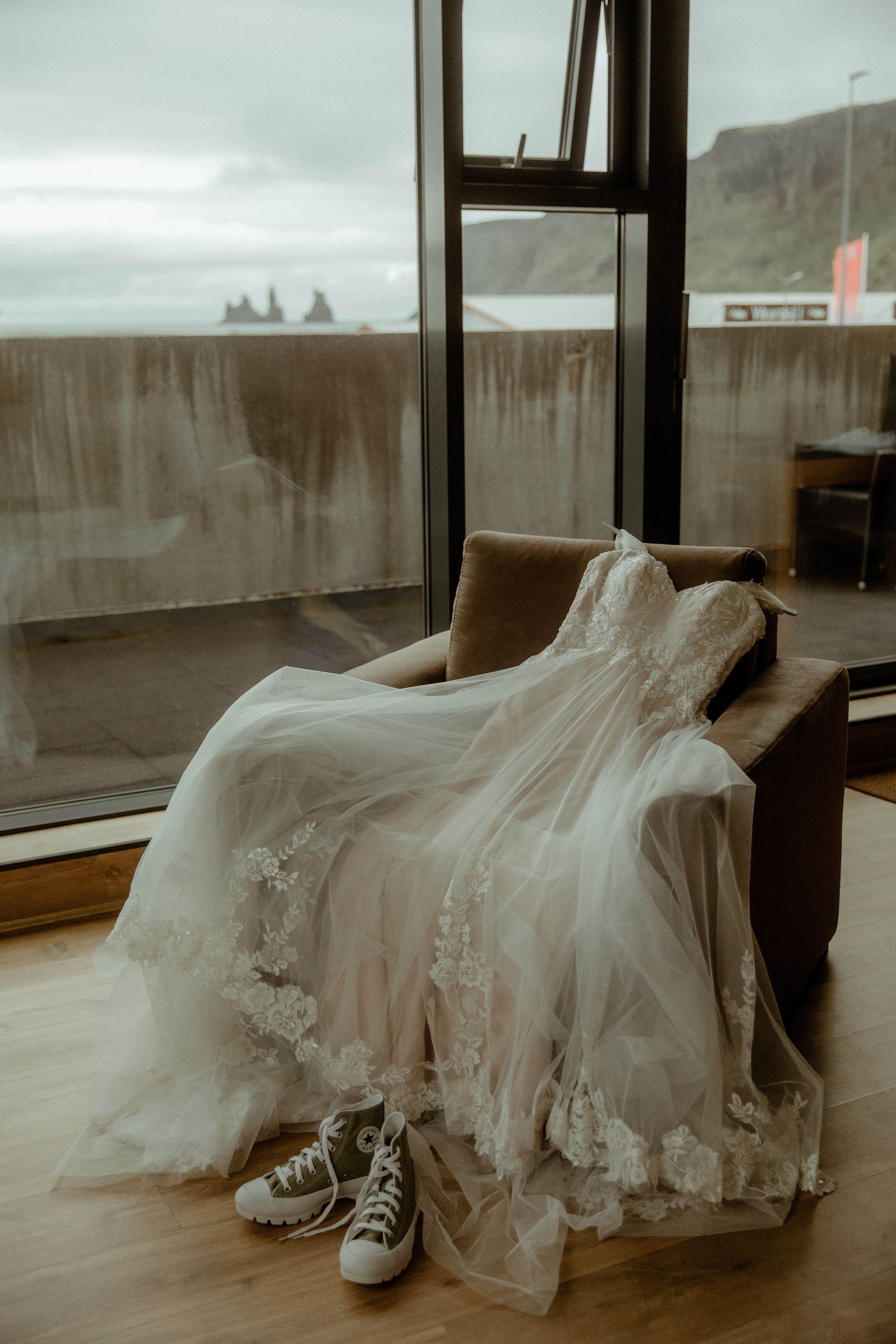 Elopement at Kvernufoss Waterfall. Iceland elopement photographer & videographer