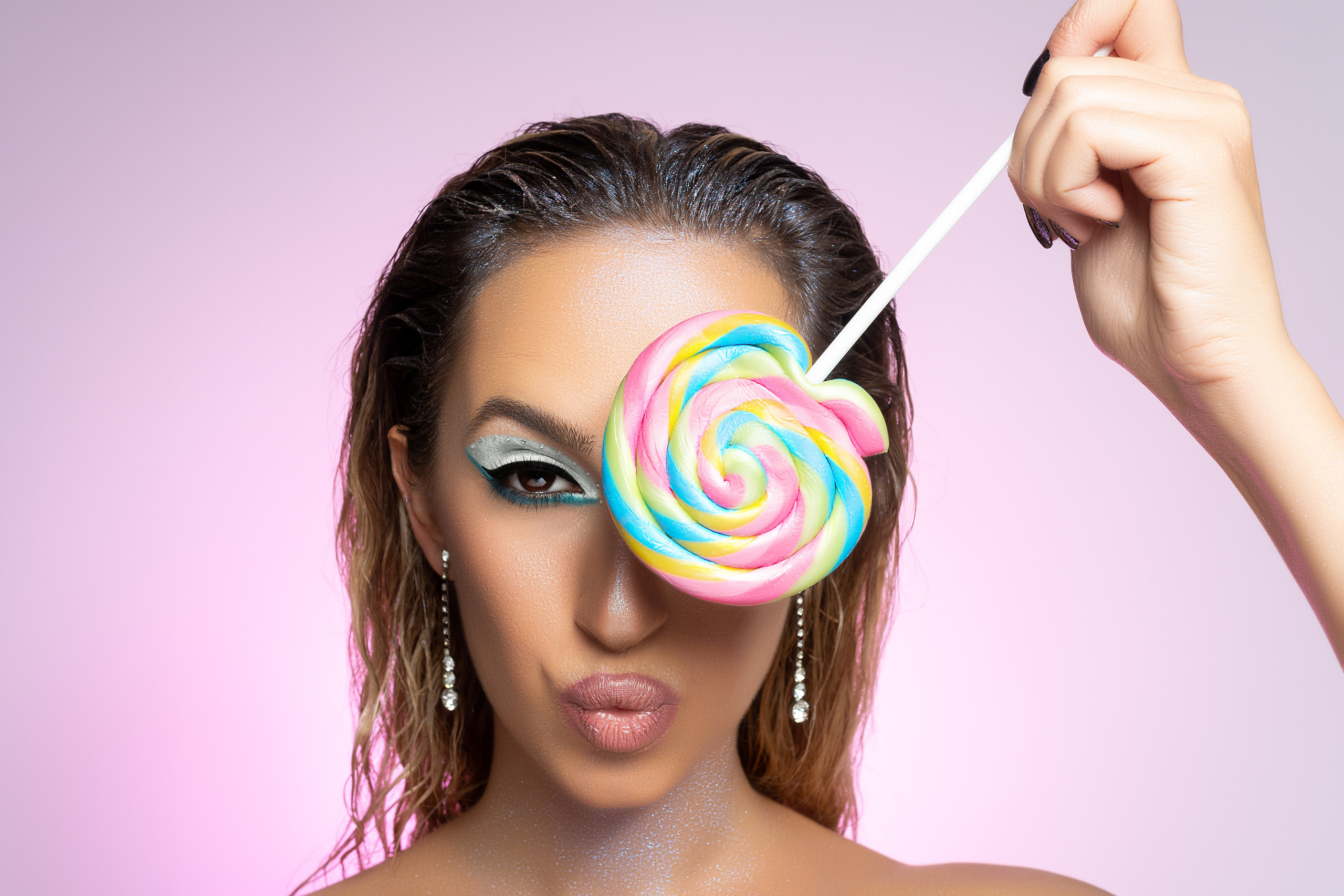 Photographer Crete | Portrait Sessions | Heraklion. Photographer Crete | Portrait Photographer | Evgenios Paopano