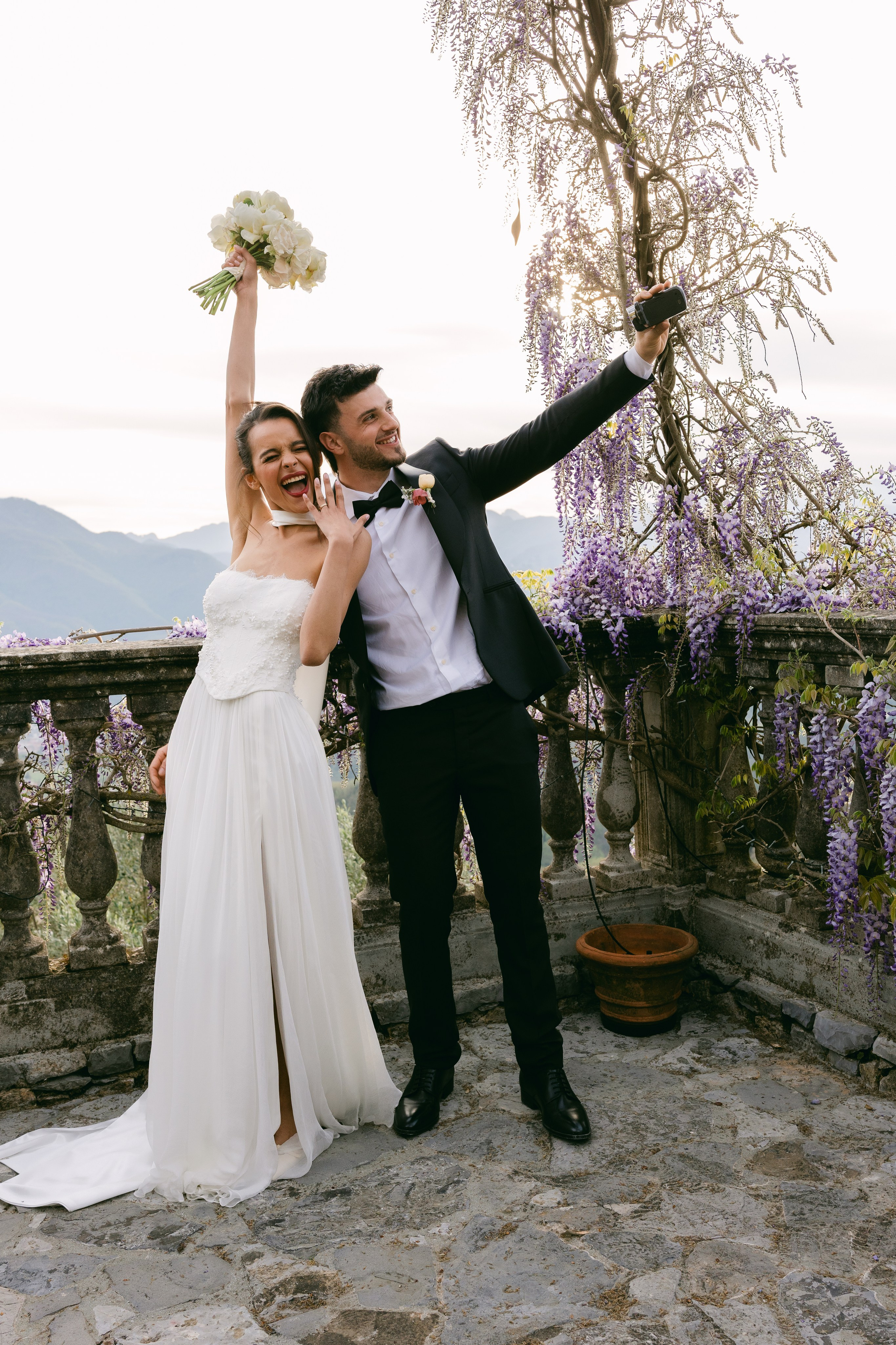 Ibtxhis and Keng elopement In italy — Isola del Garda