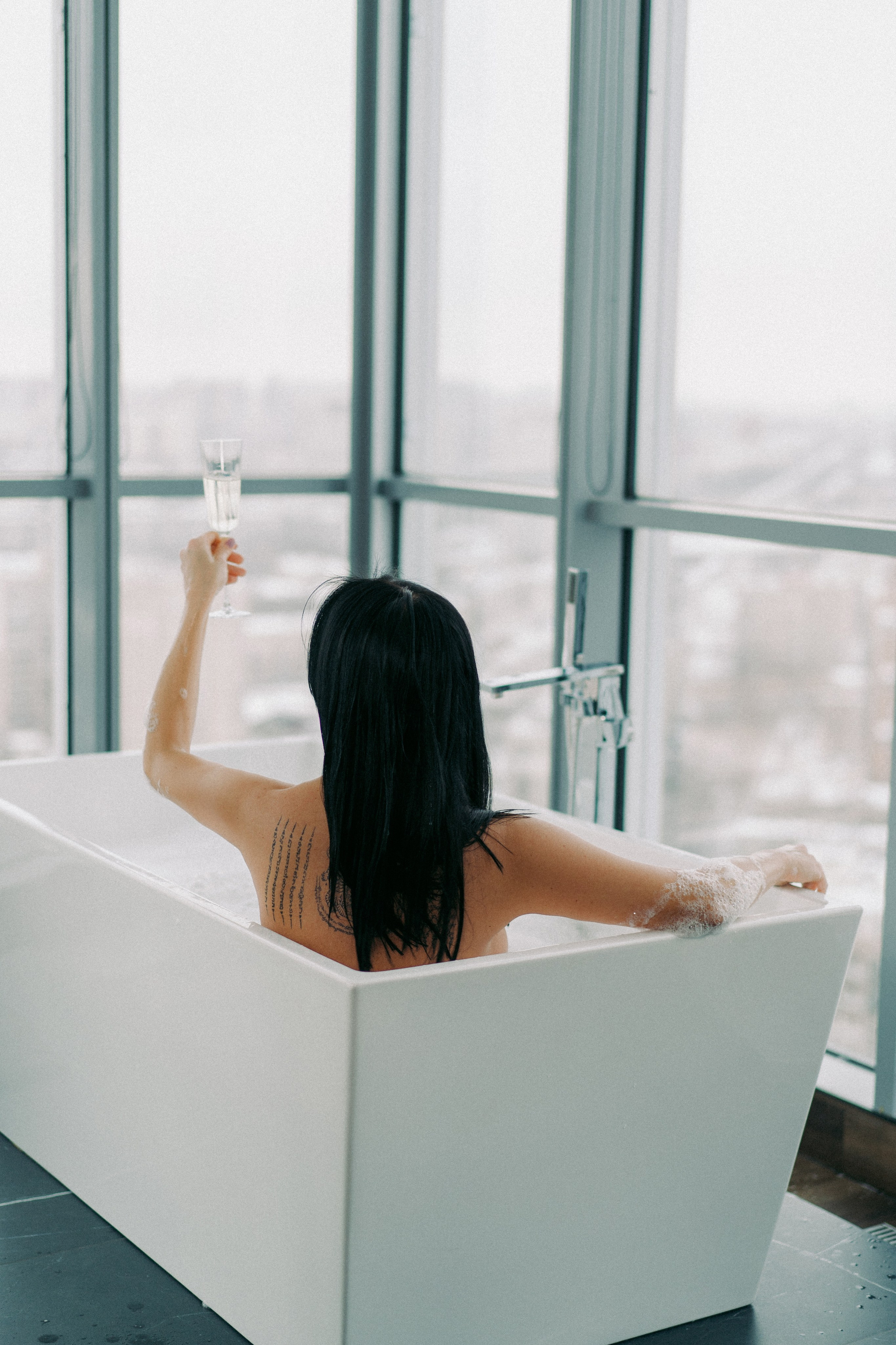 Luxury Couple Boudoir Photography NYC | Intimate Hotel Photo Sessions. Videographer and photographer in New York // MAKAROV.VIDEO