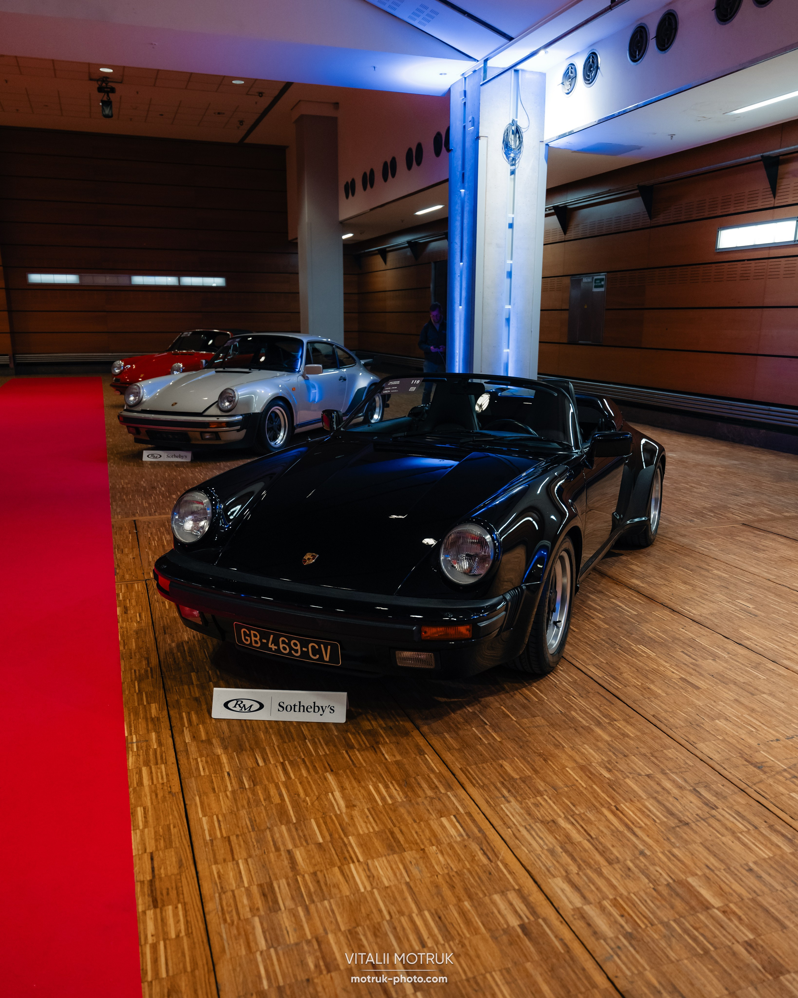 RM Sotheby’s. Photographer in Paris — Vitalii Motruk