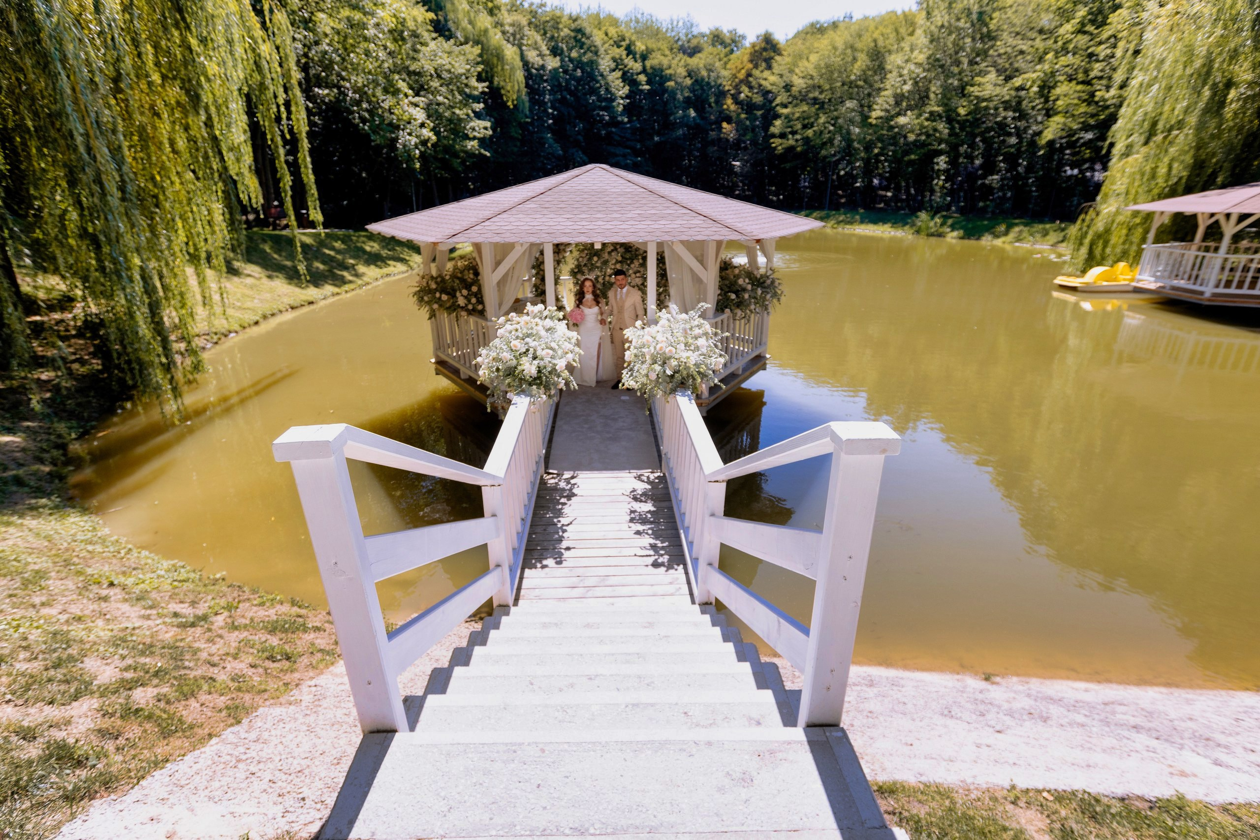 botez Luca Nectarie 22 februarie 2026 fotograf profesionist • fotograf botez Botoșani Luca Nectarie biserică • părinți Răzvan și Ramona botez copil emoții familie • nași Marin și Rodica botez copil fotografie profesională • detalii botez lumânare cristelniță biserică România • copil Luca Nectarie în brațe la botez moment emoționant • familie fericită la botez copil fotograf Alin Chirilă • fotografie botez naturală lumină caldă biserică • portret copil botez Luca Nectarie fotograf profesionist • momente autentice botez România familie și nași • slujbă botez copil imagini emoționante biserică • fotograf botez Iași și Botoșani Alin Chirilă - nunta--fotograf-profesionist-botosani - fotografie-nunta-romantica - imagini-nunta-in-natura-alin-chirila-fotograf - fotografii-cuplu-indragostit-nunta-botosani - sedinta-foto-miri-andrei-iustina-alinofotostudio - amintiri-din-nunta-realizate-de-fotograf-profesionist - povestea-nuntii-andrei-si-iustina-in-imagini-alinofotostudio-fotograf evenimente- evenimente Botoșani -fotograf Suceava - fotograf Iași- servicii foto. servicii foto Botoșani. servicii foto video Botoșani. otograf-nunta-botosani-fotograf nunta. fotograf evenimente. fotograf nunta Botoșani. Alin chirila. Alin chirila fotograf. Alinofotostudio.- servicii foto. servicii foto Botoșani. servicii foto video Botoșani. fotograf nunta. fotograf evenimente. fotograf nunta Botoșani. Alin chirila. Alin chirila fotograf. Alinofotostudio.fotograf stare civilă,poze stare civilă,album foto stare civilă,servicii foto suceava,fotograf evenimente suceava,fotograf nuntă suceava,poze cununie civilă,ședință foto stare civilă,sesiune foto suceava,fotograf profesionist suceava,fotograf botosani,stare civila botosani,alinofotostudio,alin chirila fotograf.servicii foto. servicii foto Botoșani. servicii foto video Botoșani. fotograf nunta. fotograf evenimente. fotograf nunta Botoșani. Alin chirila. Alin chirila fotograf. Alinofotostudio.fotograf stare civilă,poze stare civilă,album foto stare civilă,servicii foto suceava,fotograf evenimente suceava,fotograf nuntă suceava,poze cununie civilă,ședință foto stare civilă,sesiune foto suceava,fotograf profesionist suceava,fotograf botosani,stare civila povestitor prin fotografiebotosani,alinofotostudio,alin chirila fotograf,servicii foto. servicii foto Botoșani. servicii foto video Botoșani. fotograf nunta. fotograf evenimente. fotograf nunta Botoșani. Alin chirila. Alin chirila fotograf. Alinofotostudio.fotograf stare civilă,poze stare civilă,album foto stare civilă,servicii foto suceava,fotograf evenimente suceava,fotograf nuntă suceava,poze cununie civilă,ședință foto stare civilă,sesiune foto suceava,fotograf profesionist suceava,fotograf botosani,stare civila botosani,alinofotostudio,alin chirila fotograf,cununie religioasă botoșani,andreea și neculai,capela militară botoșani,foto conacul zăicești,fotograf nuntă botoșani,fotograf cununie religioasă,foto evenimente botoșani,poze cununie capela militară,ședință foto zăicești,fotograf profesionist botoșaniMire și mireasă – Sergiu & Liliana – ziua nunții, 2024 - Emoții în ziua nunții – Sergiu și Liliana - Dansul mirilor – fotografie artistică nuntă 2024 - Sedinta foto romantică în natură – Sergiu & Liliana - Rochia de mireasă și detalii de nuntă elegan-Album de cununie civilă Florin și Anda – Fotografii profesionale realizate de Alin Chirilă în Botoșani -fotograf prin fotografie-Ședință foto Trash the Dress pe muntele Rarău cu Iulian și Iuliana – fotografie de cuplu, natură montană, emoție autentică surprinsă de Alin Chirilă, povestitor prin fotografie.- "Iulian și Iuliana pe crestele Rarăului – fotografie Trash the Dress în natură" - "Cuplu îmbrățișat la apus pe muntele Rarău – ședință foto după nuntă" - "Rochie de mireasă în vânt pe munte – Trash the Dress Rarău-1. Iulian și Iuliana pe muntele Rarău – ședință foto Trash the Dress în natură, cu peisaj montan spectaculos 2. Cuplu în îmbrățișare pe Rarău – emoție autentică surprinsă după nuntă 3. Rochie de mireasă în bătaia vântului – fotografie artistică Trash the Dress în munți 4. Mire și mireasă privind spre orizont – dragoste și libertate pe muntele Rarău 5. Iuliana zâmbind în rochia de mireasă – portret în natură, Trash the Dress 6. Iulian ținându-și mireasa de mână – ședință foto romantică pe munte 7. Detaliu cu rochia pe stâncă – estetică naturală Trash the Dress Rarău 8. Cuplu în mers pe poteca Rarăului – fotografie simbolică de după nuntă 9. Apus de soare pe Rarău în spatele mirilor – imagine de poveste Trash the Dress 10. Iulian și Iuliana râzând împreună – momente autentice surprinse de Alin Chirilă, povestitor prin fotografie-fotograf-nunta-cerbu-botosan trash-the-dress-botosani Alin Chirilă Fotograf – fotograf de nuntă Botoșani-fotograf nuntă Botoșani-fotograf nuntă Cerbu Botoșani-fotograf profesionist nuntă Botoșani-fotografie de nuntă Botoșani-fotograf evenimente Botoșani-fotograf nuntă Moldova-fotograf trash the dress Botoșani - fotograf pregătirea mirilor Botoșani -fotograf ceremonie religioasă nuntă-fotograf petrecere nuntă Botoșani- fotograf nuntă Botoșani pregătirea mirelui- pregătirea mirelui fotografie nuntă Cerbu Botoșani-fotograf nuntă Botoșani pregătirea miresei -mireasă pregătiri nuntă Cerbu Botoșani-fotograf nuntă Botoșani nașii mirilor-ceremonie religioasă nuntă Cerbu Botoșani-fotograf nuntă Botoșani ceremonie religioasă biserică-petrecere nuntă Cerbu Botoșani invitați dans-fotograf nuntă Botoșani petrecere restaurant-ședință foto trash the dress-fotograf trash the dress Botoșani ședință foto după nuntă-Fotograf nuntă Botoșani – galerie foto reală de la evenimente stare civilă Sebi și Claudia Copălău • cununie civilă Primăria Copălău Botoșani • miri emoționați la starea civilă • semnarea actelor cununie civilă • fotografii naturale stare civilă Botoșani • familie și prieteni la cununie civilă • cadre emoționale cununie civilă • fotograf profesionist Botoșani eveniment stare civilă Sebi și Claudia la Primăria Copălău Botoșani fotograf evenimente • fotograf cununie civilă Copălău Botoșani cadre naturale și emoționale • fotograf profesionist Botoșani stare civilă Sebi și Claudia • momente autentice cununie civilă Copălău fotograf Alin Chirilă • fotografii emoționale stare civilă în județul Botoșani• fotograf nunta Oana si Ionut juraminte emotii reale • mireasa Oana juraminte nunta fotografie profesionala • mire Ionut citind juraminte nunta eleganta • juraminte nunta emotionante Oana si Ionut fotograf • fotograf nunta Botosani momente autentice juraminte • mireasa cu emotii in timpul juramintelor nunta • mire elegant costum bej juraminte nunta • fotografii nunta premium cuplu indragostit Romania • momente reale nunta juraminte fotografie artistica • sedinta foto nunta juraminte in aer liber • fotograf profesionist nunta cadre emotionante • cuplu miri juraminte iubire si credinta • detalii nunta eleganta decor floral alb verde • fotografie nunta stil fine art juraminte • poveste de dragoste surprinsa in ziua nuntii