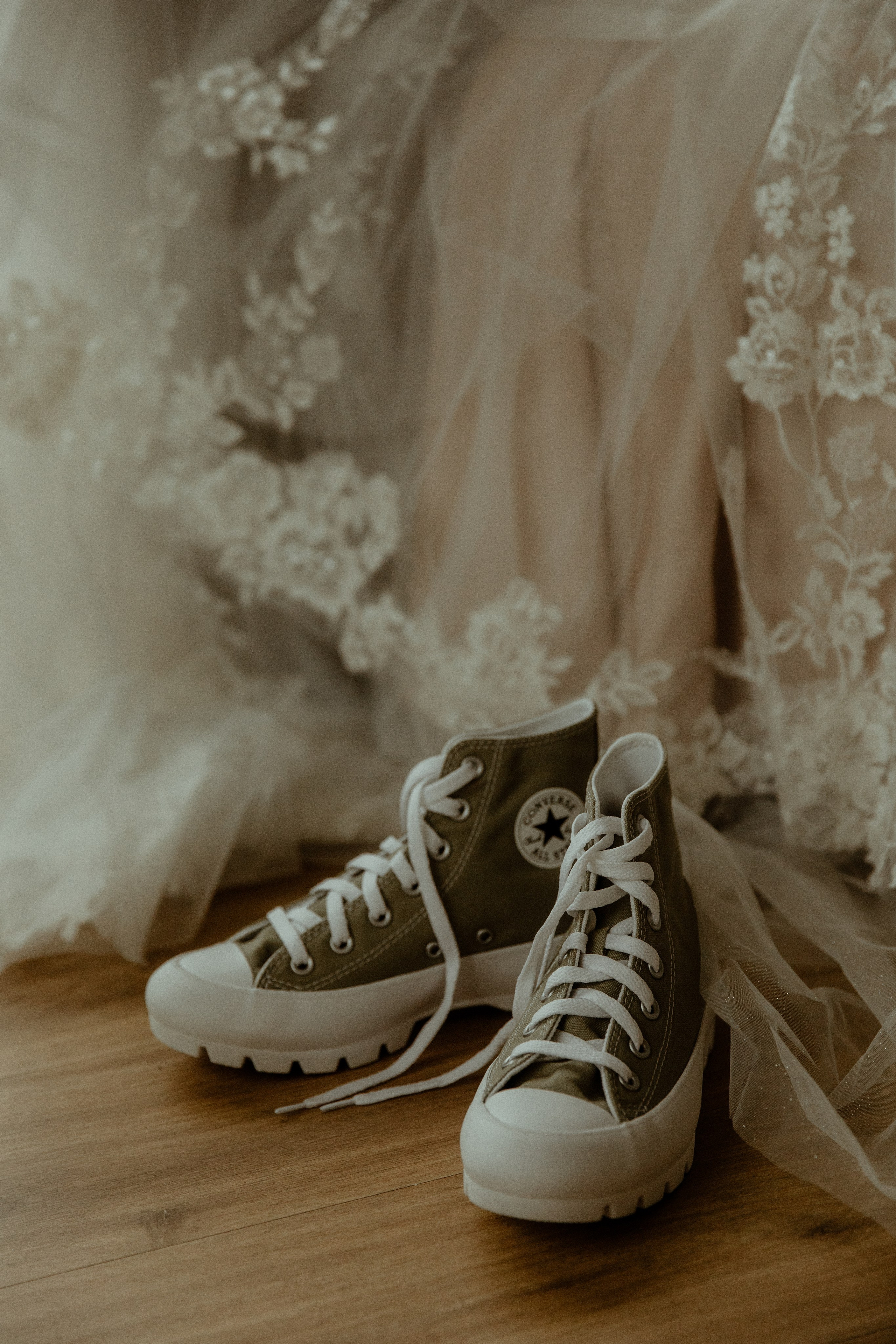 Elopement at Kvernufoss Waterfall. Iceland elopement photographer & videographer