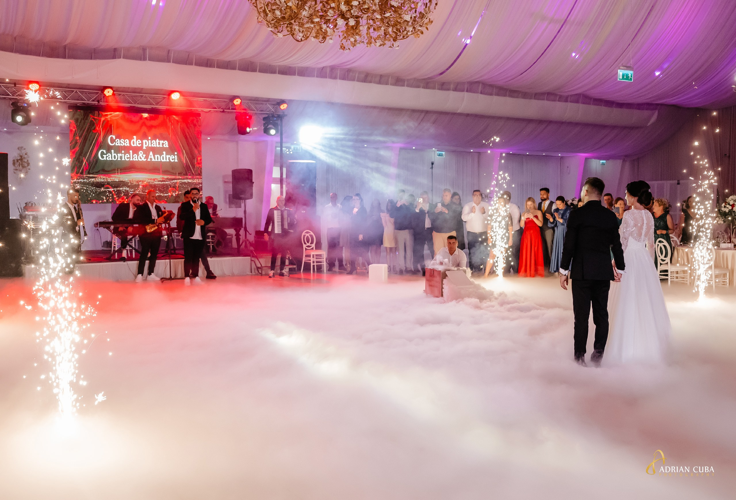 Fotograf nunta Iasi | Adrian Cuba — servicii profesionale de fotografie de nunta