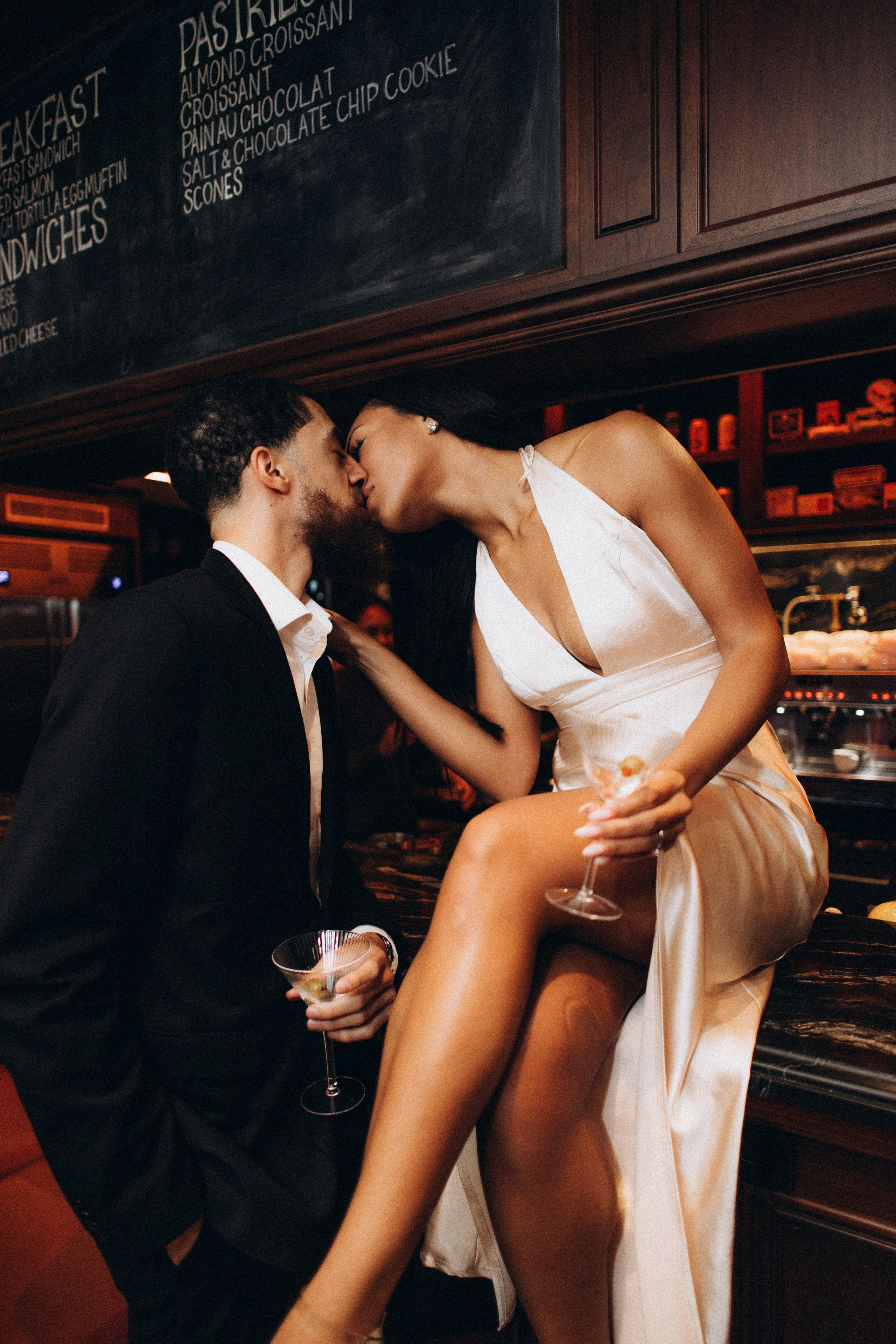 Proposal & Engagement Photographer in NYC. Sasha Amelie | Lifestyle and Wedding Photography | NYC and Beyond