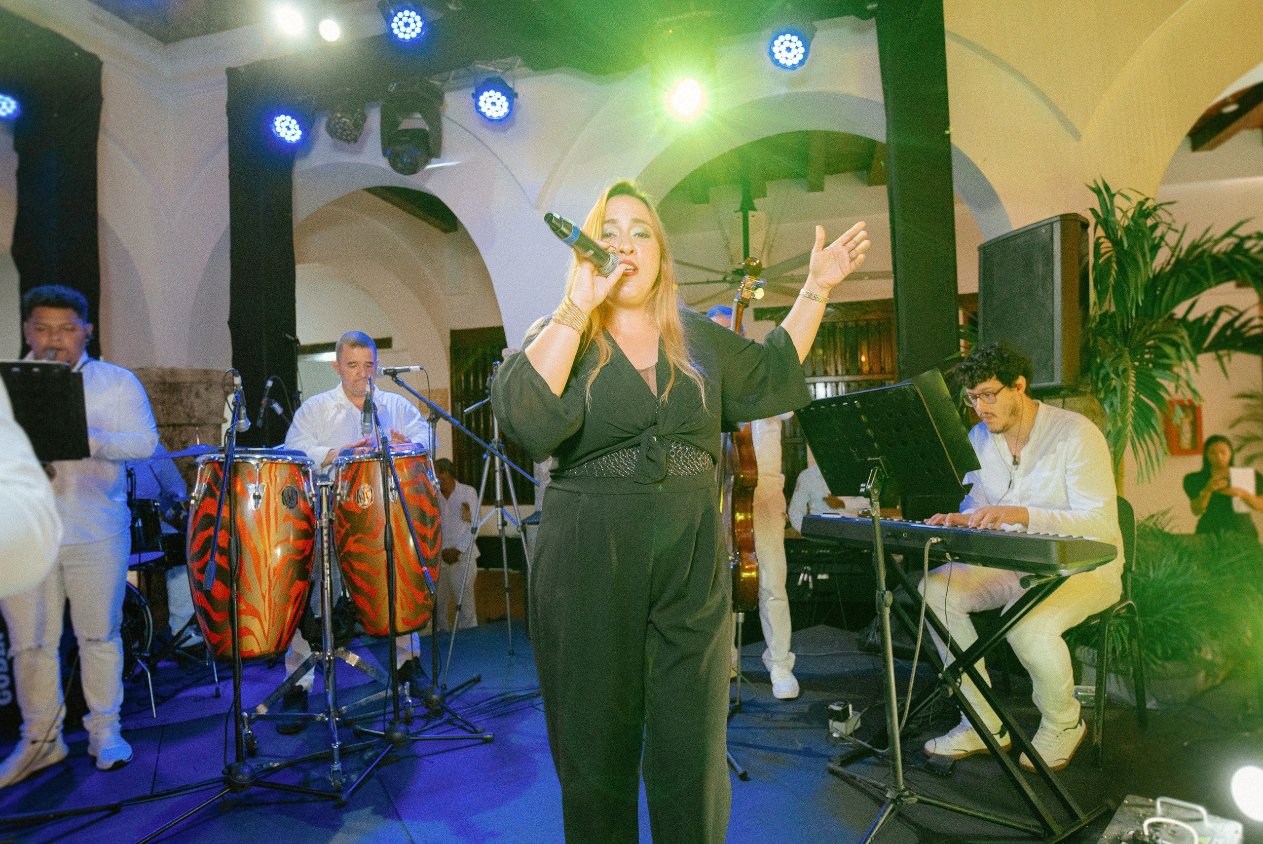 Cindy + Garrett | Destination Wedding Photos in Cartagena 2025 – César Vanegas Photography. César Vanegas Photography | Wedding & Travel Photographer | Cartagena, Colombia