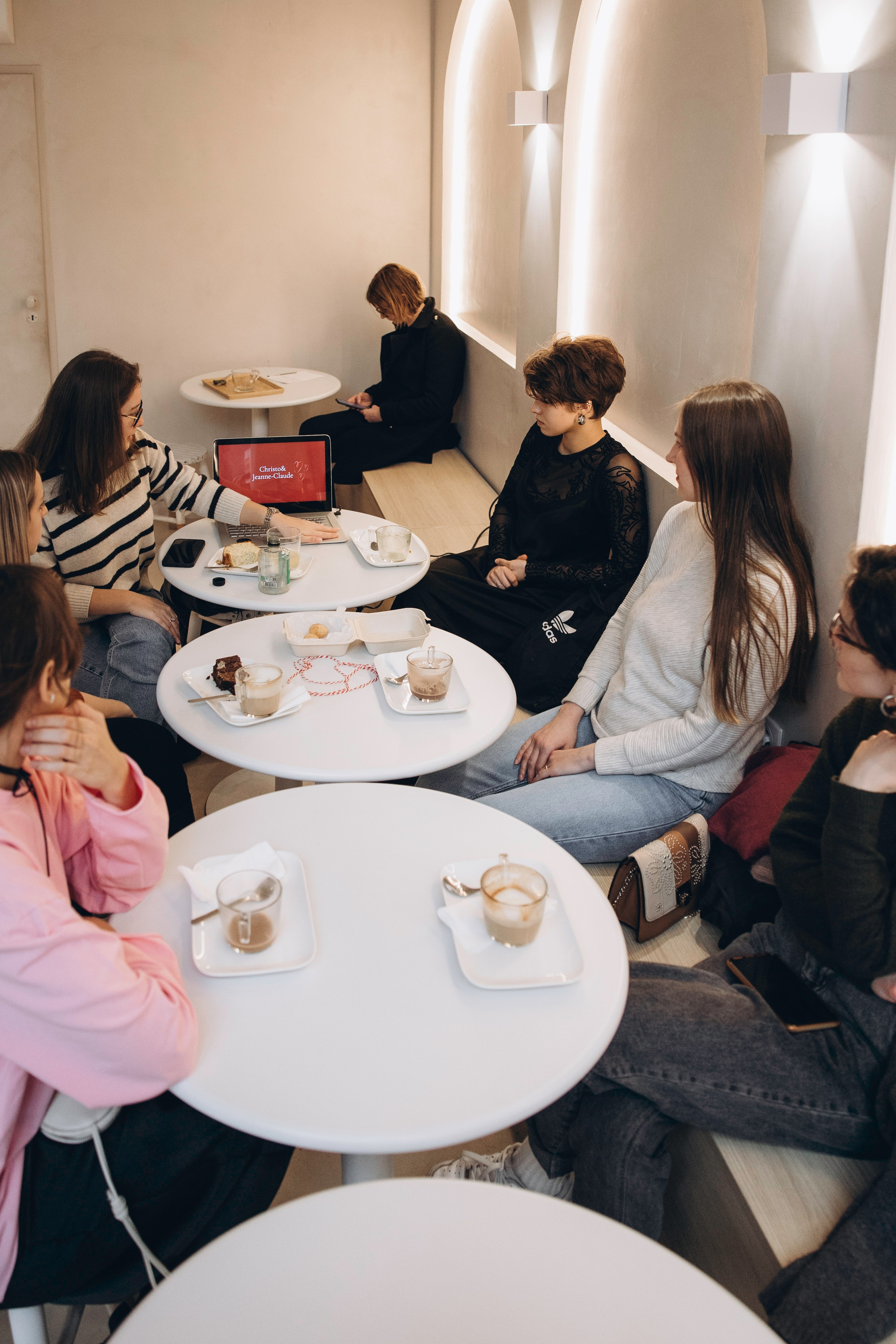 Фотосессия для Арт-бранч в Тулузе. Евгения Смирнова — Ваш фотограф в Тулузе и на юго-западе Франции