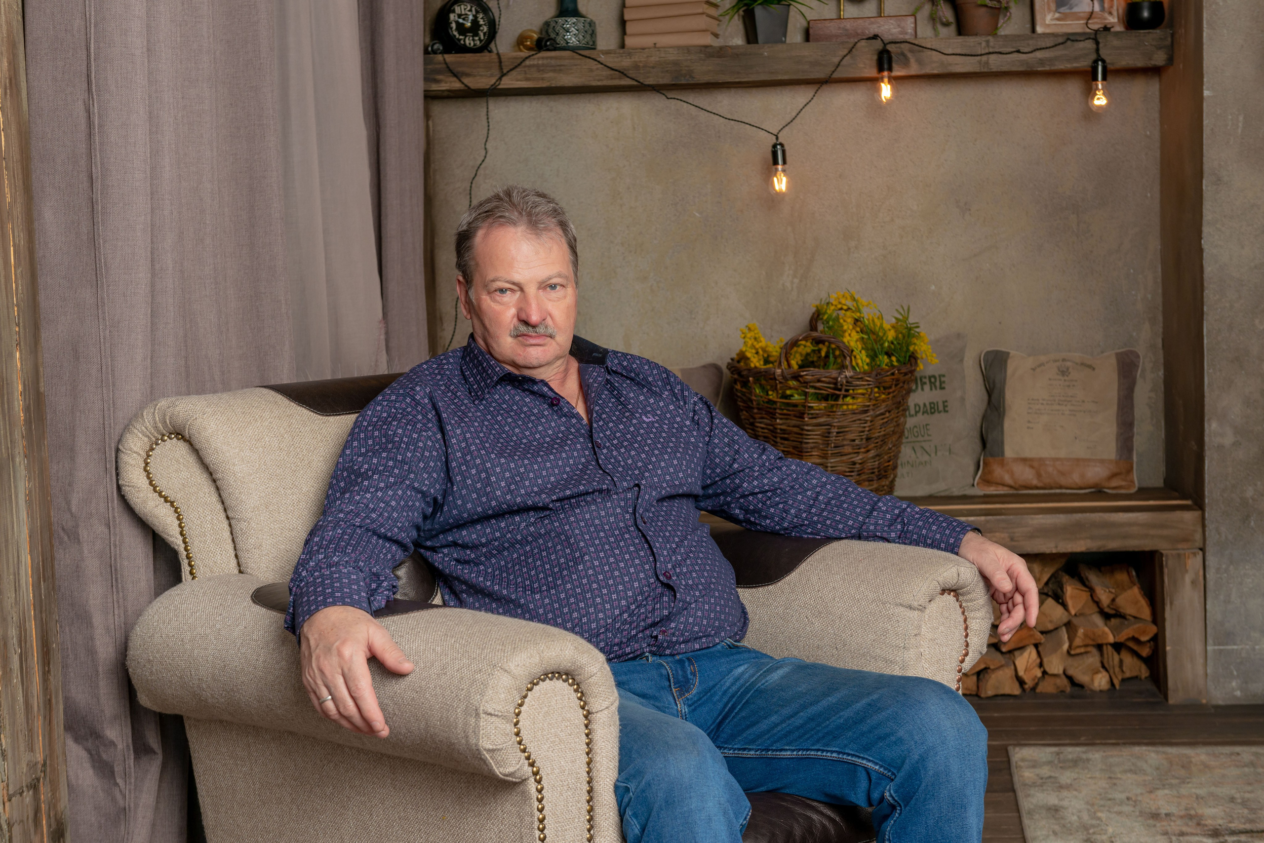 Photosession of a married couple in the studio. FOTÓGRAFO MÉXICO QUINTANA ROO