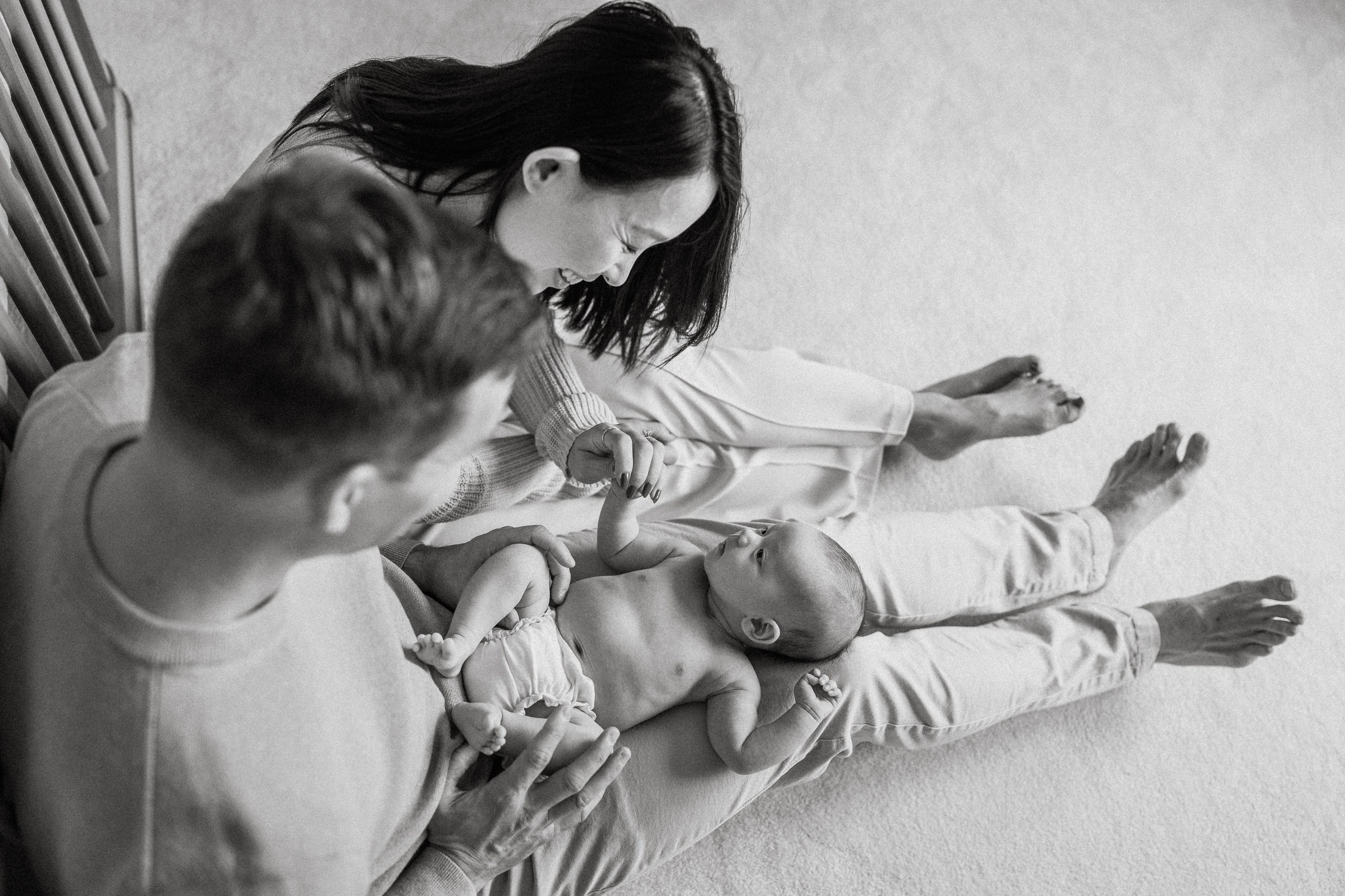 Kristine, Brian, Sloane. Alisa Tant — Family and newborn photographer Bucks County, Montgomery county, Philadelphia, NJ