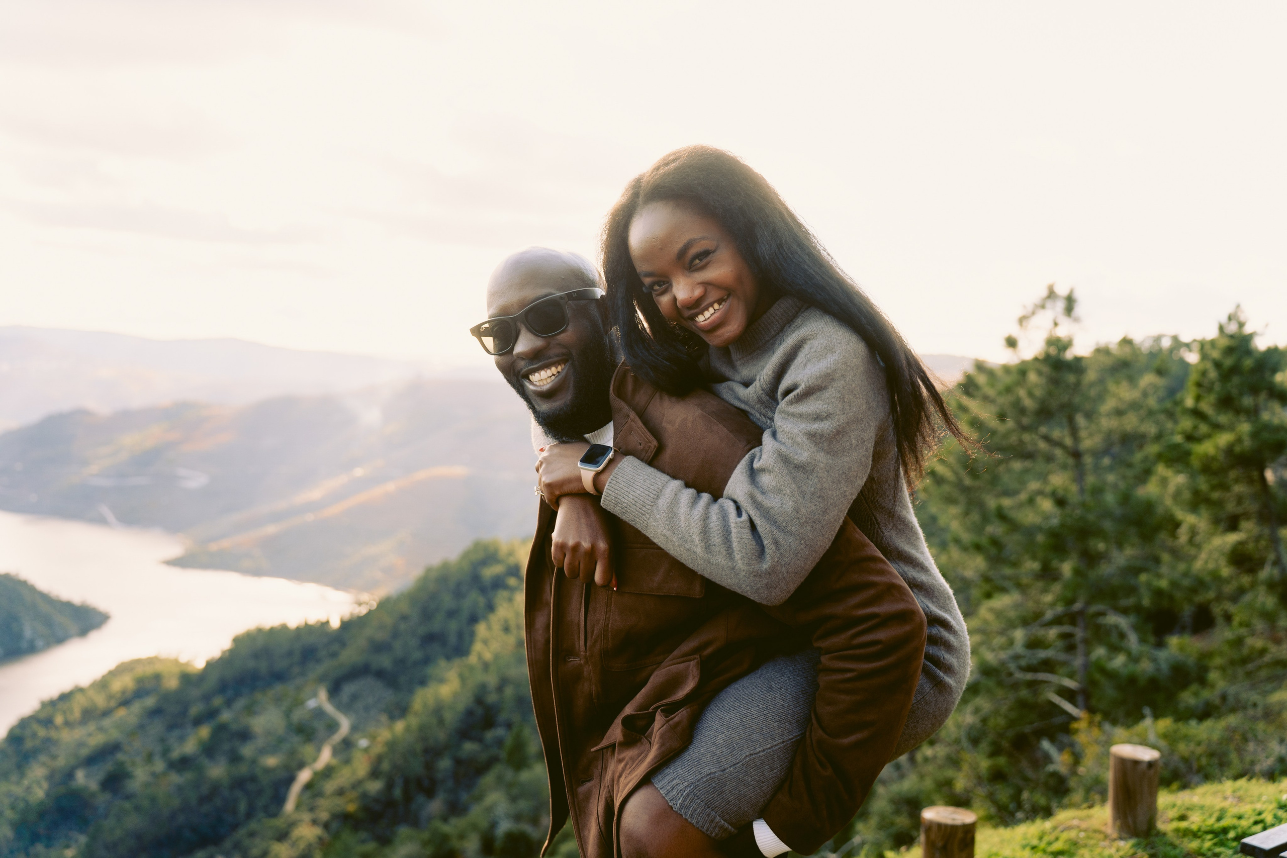 Proposal at Miradouro do Ujo | Douro Valley Proposal Spot