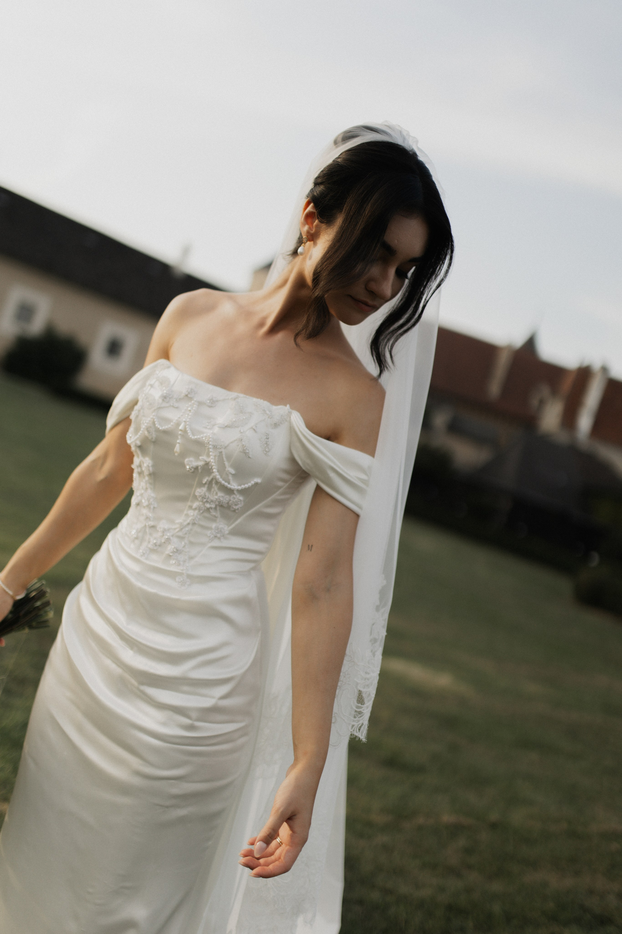 Elegant Castle Wedding in Austria | Alwin & Ruth’s Fairytale Celebration. Wedding photographer and videographer based in Timisoara, Romania