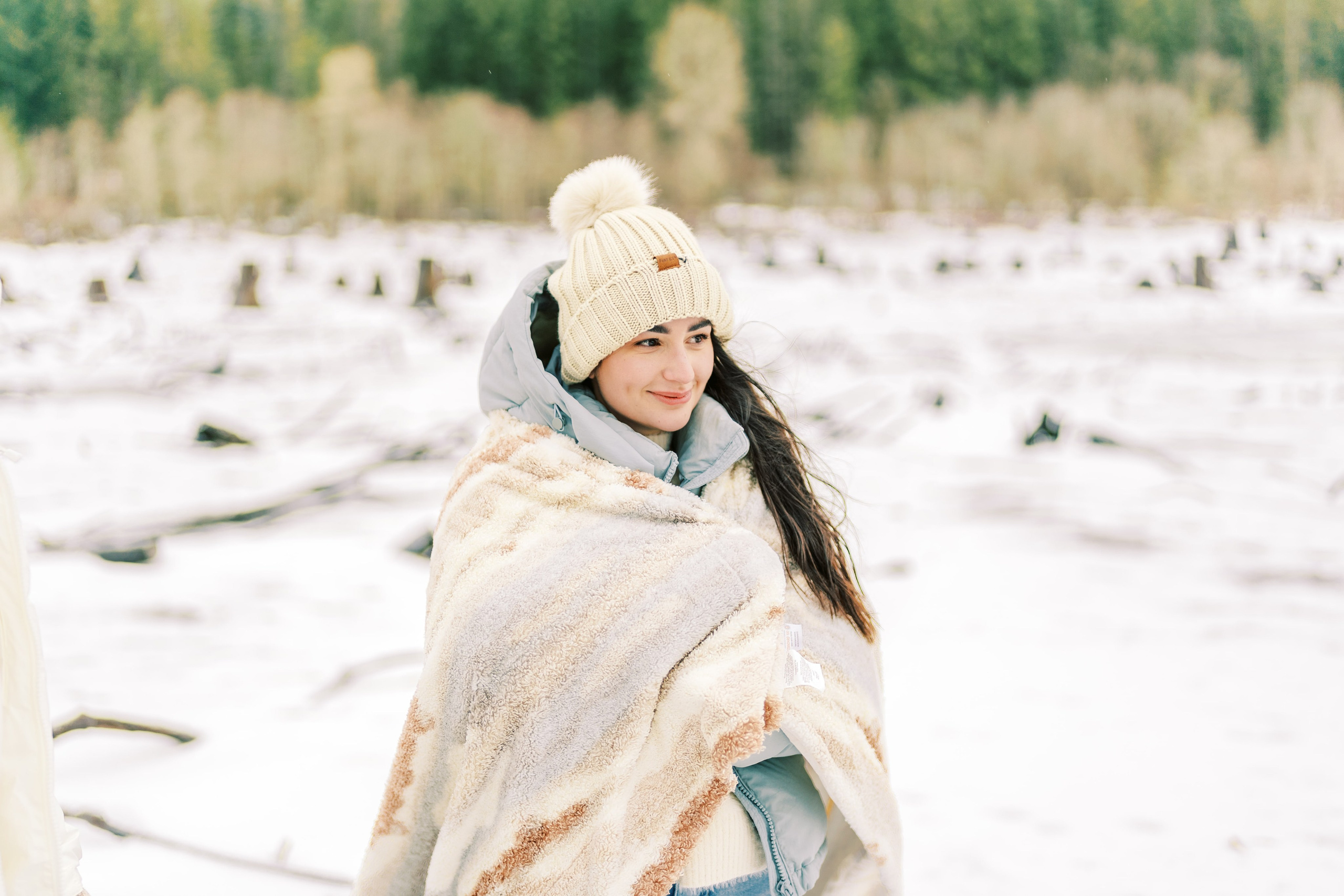 Irina & Bogdan / January 2024. Rattlesnake Lake, WA. EVAN ARISTOV WEDDING PHOTOGRAPHY — Seattle Wedding Photographer