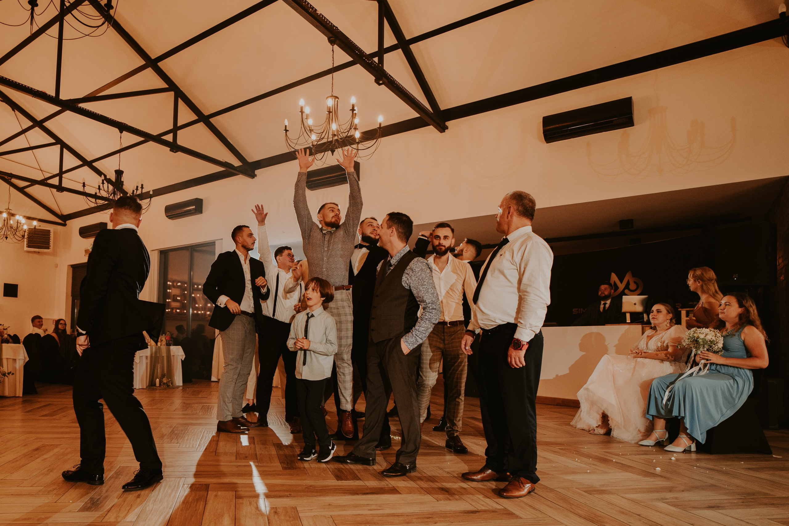 Trzy Drzewa: wspaniała uroczystość Wiktorii i Kamila. Karkowskafoto - fotografia miłości