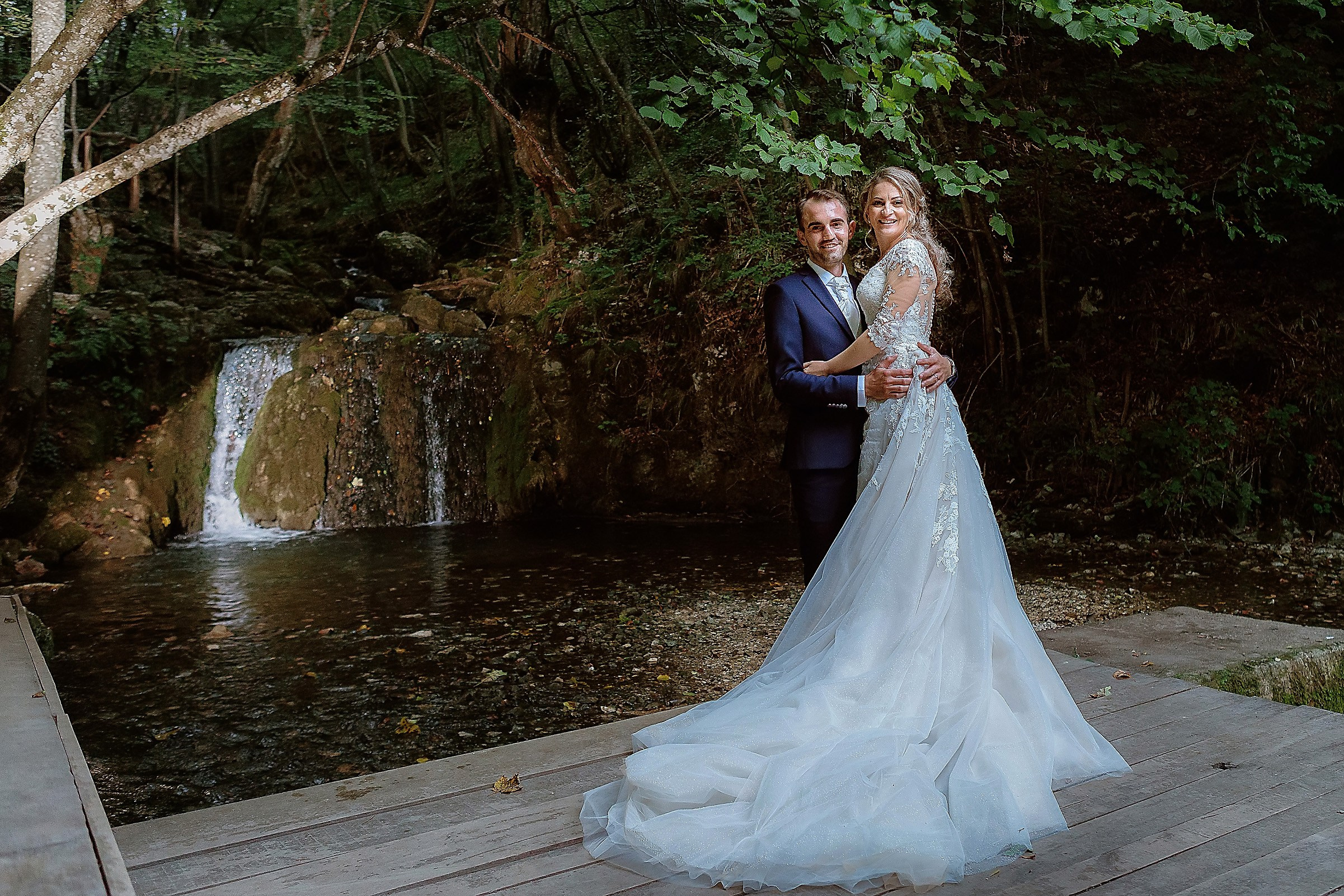 Fotograf Nunta Trash the Dress Cazanele Dunarii, Cascada Bigar, Orsova, Dunare Craiova Pitesti 2024 0003