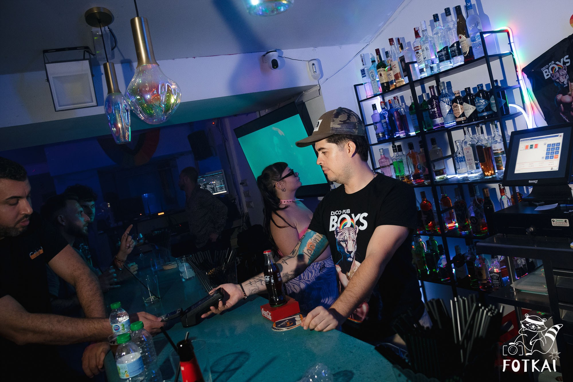 La Prohibida — Reportaje fotográfico en Boys Disco Pub La Mata Torrevieja | FOTKAI
