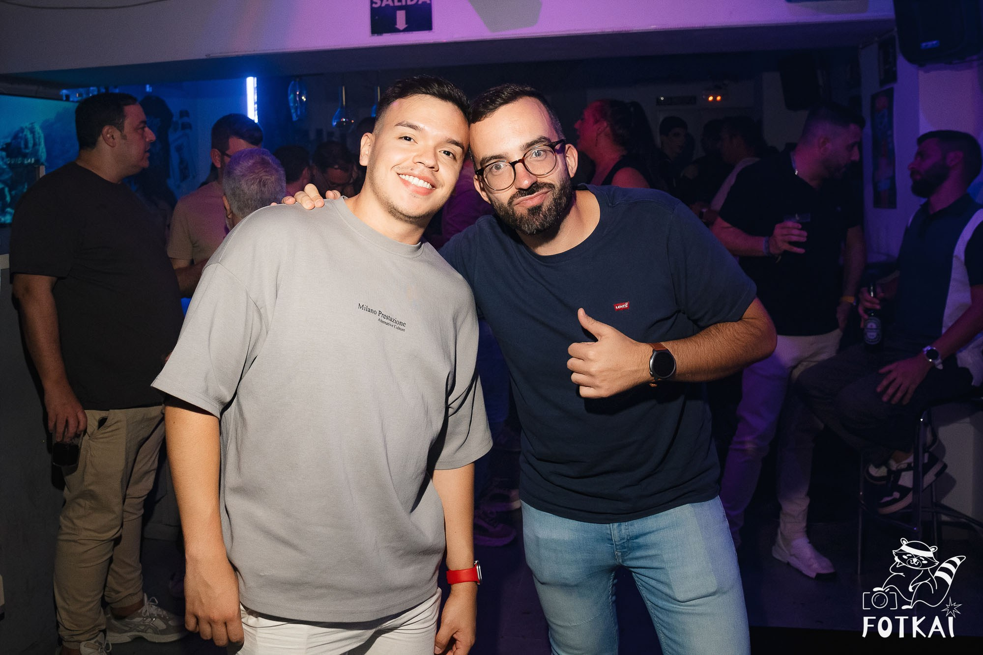 La Prohibida — Reportaje fotográfico en Boys Disco Pub La Mata Torrevieja | FOTKAI