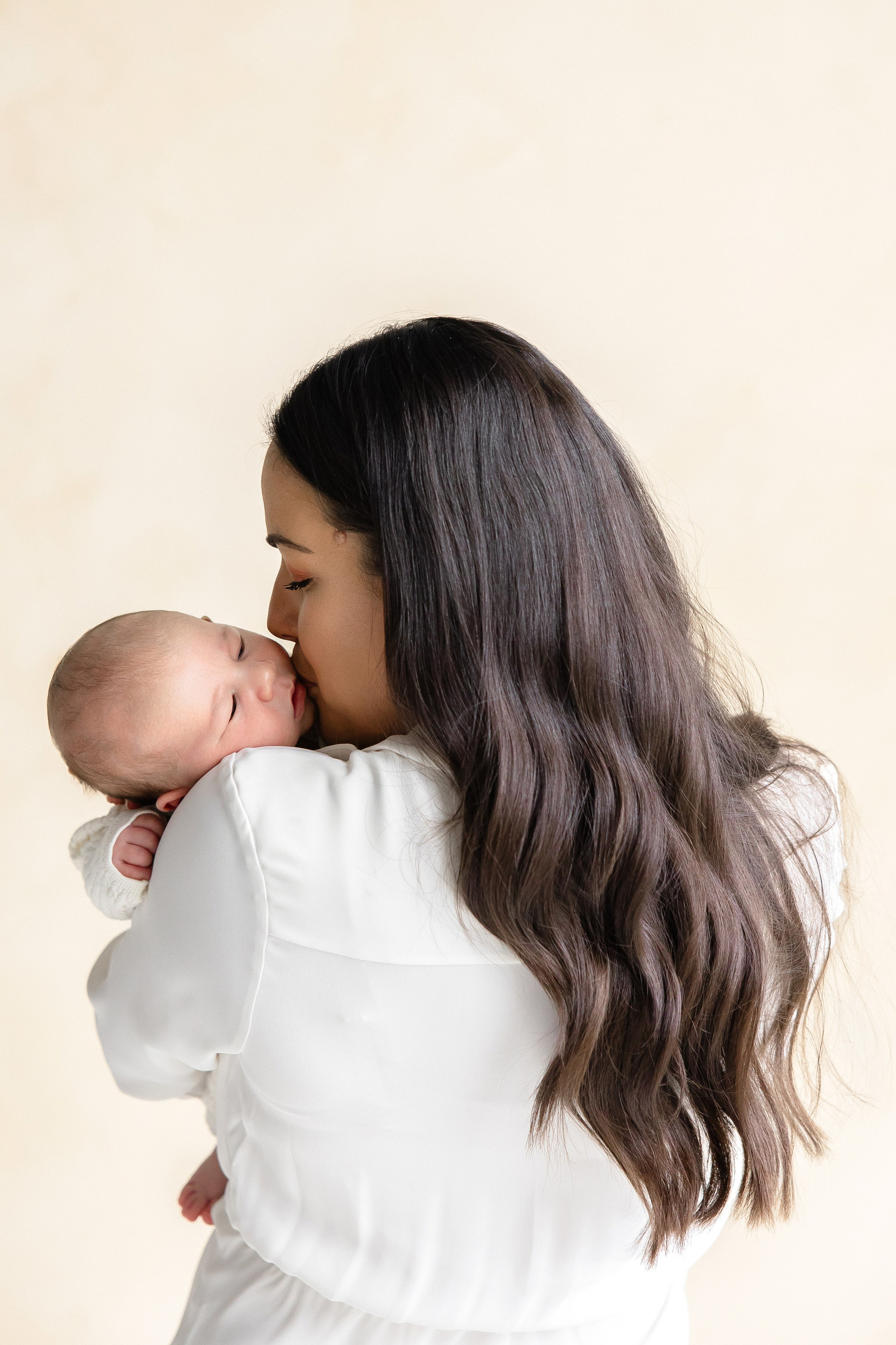 Toronto newborn photographer Iana Banana