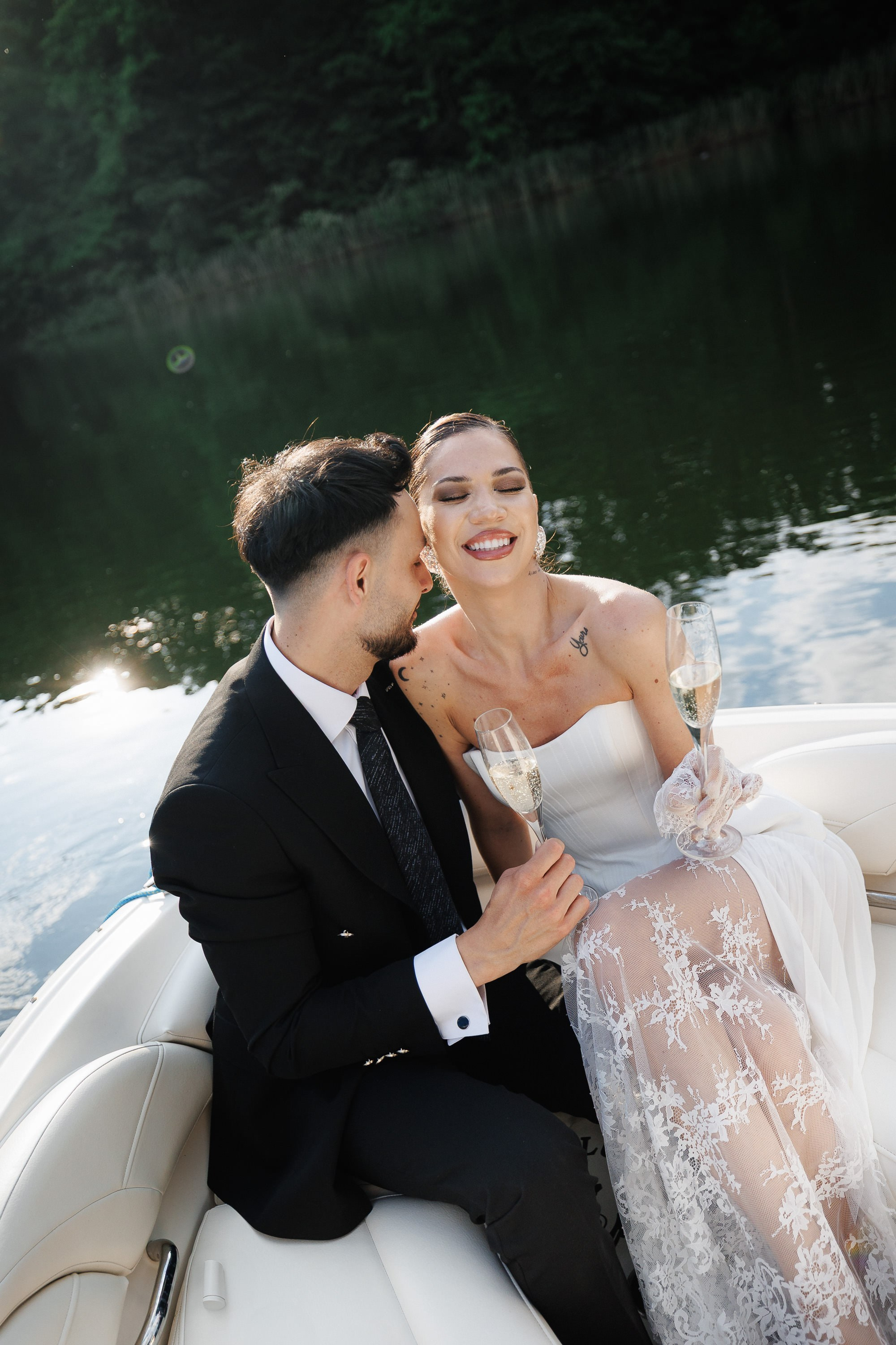 Fotograf nunta Bucuresti – Heaven by the Lake, Snagov | Fotografii elegante, editate natural. Fotograf nunta Bucuresti - Manu Ivanciu