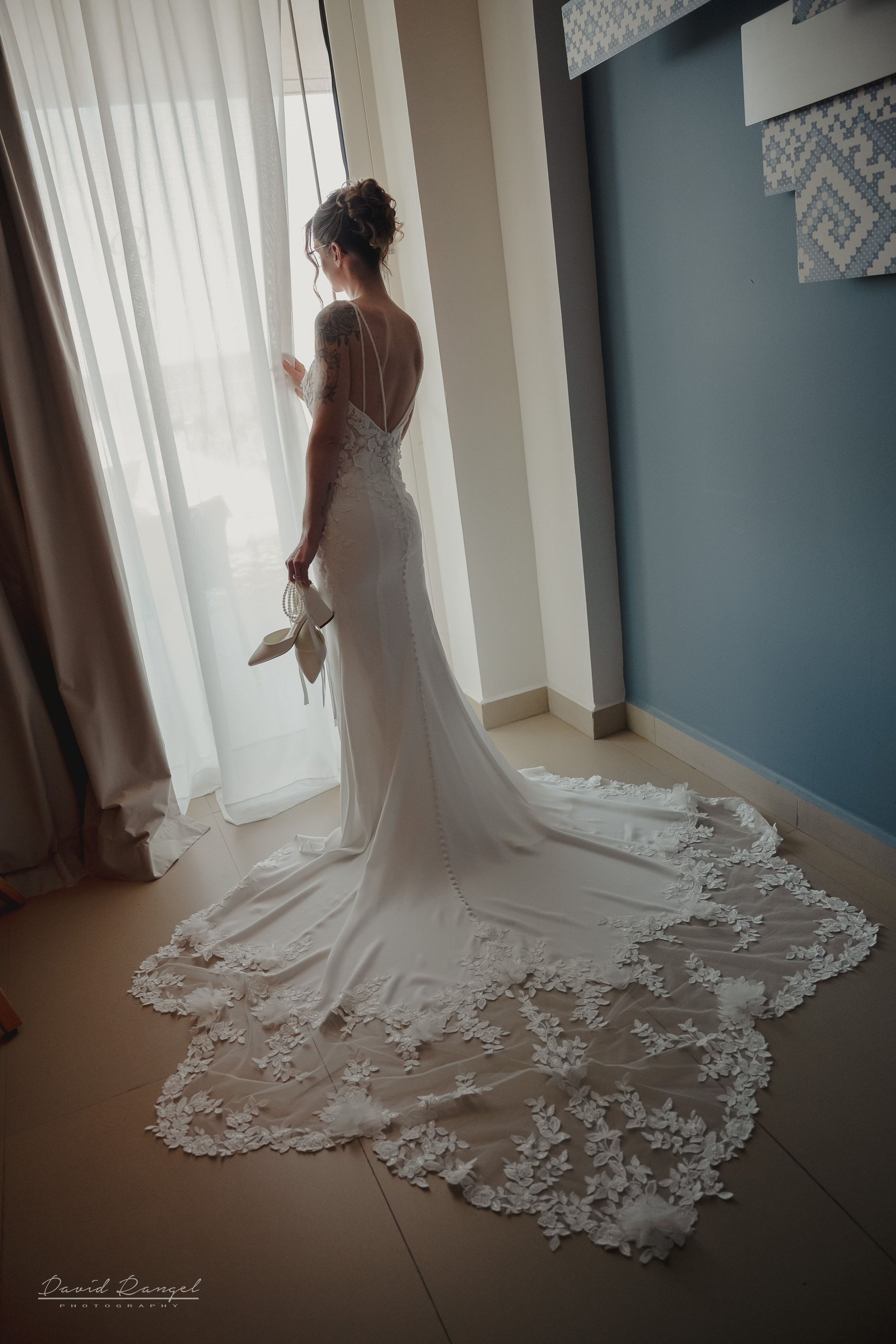 Danielle and Joshua’s sneak peek wedding. Destination wedding photographer based in Cancun and Riviera Maya with service worldwide