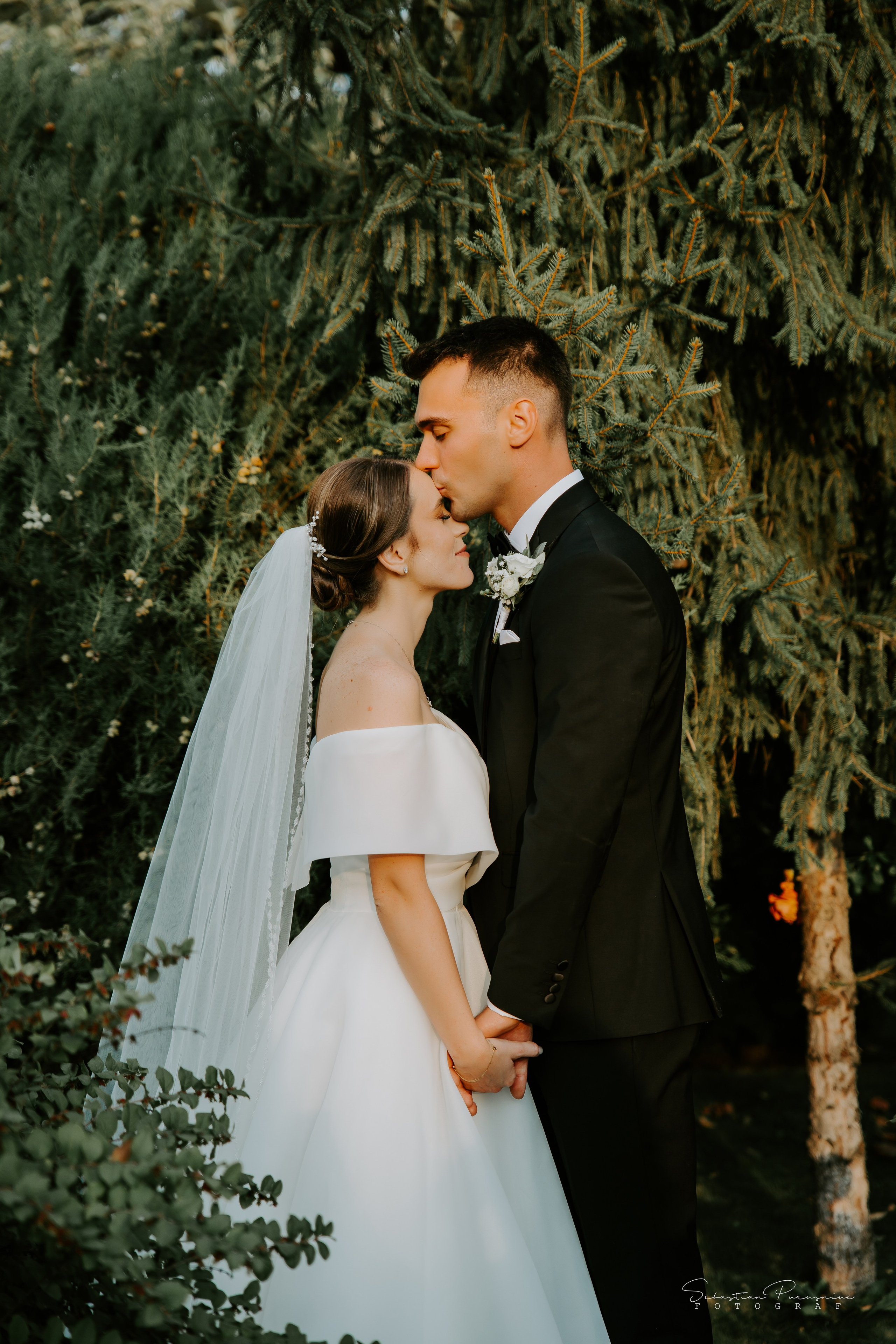 Cristina & Marian. Sebastian Purusniuc Fotograf - Iasi