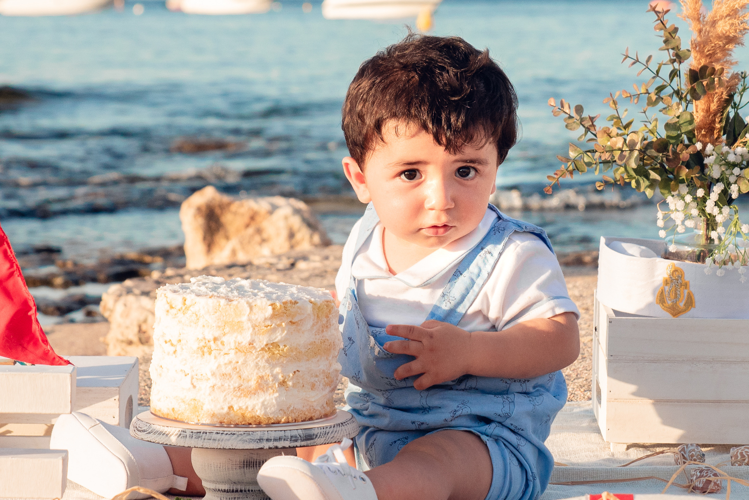 Smash Cake / ONE Year. Family and Children Photographer /Φωτογράφος