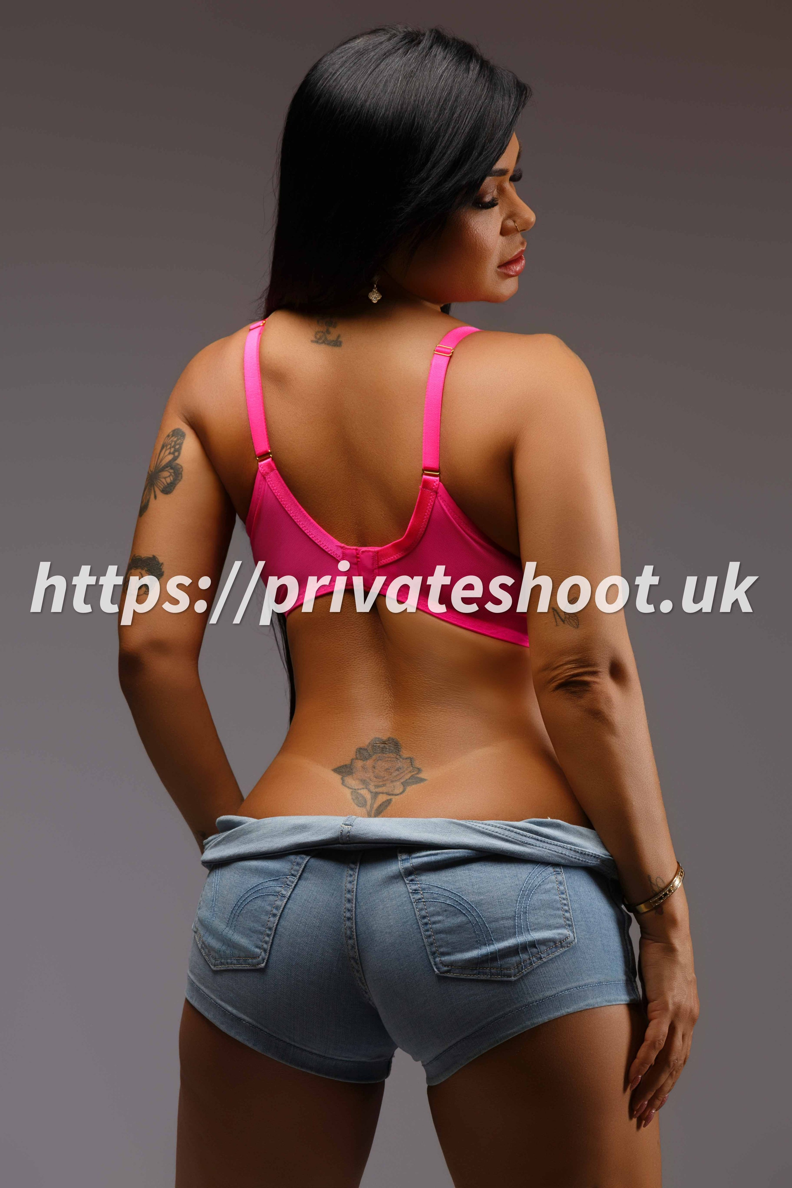 Private Studio. Ensaio Sensual em Londres | Private Shoot