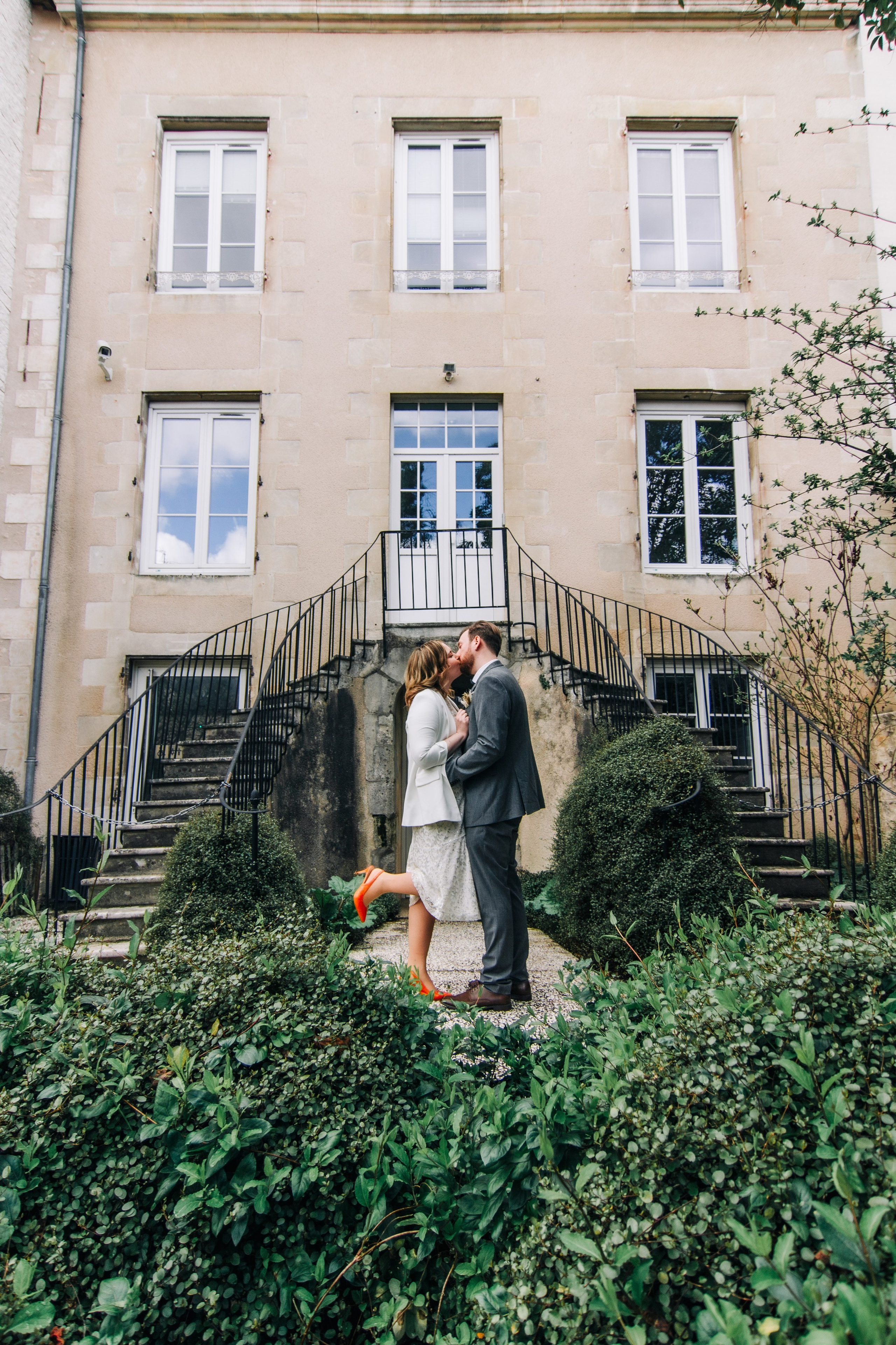 Mariage intimiste de Lorelei et Jeremy. Studio photo « Partage ton bonheur » – Photographe famille près de Châtellerault, Poitiers et Tours