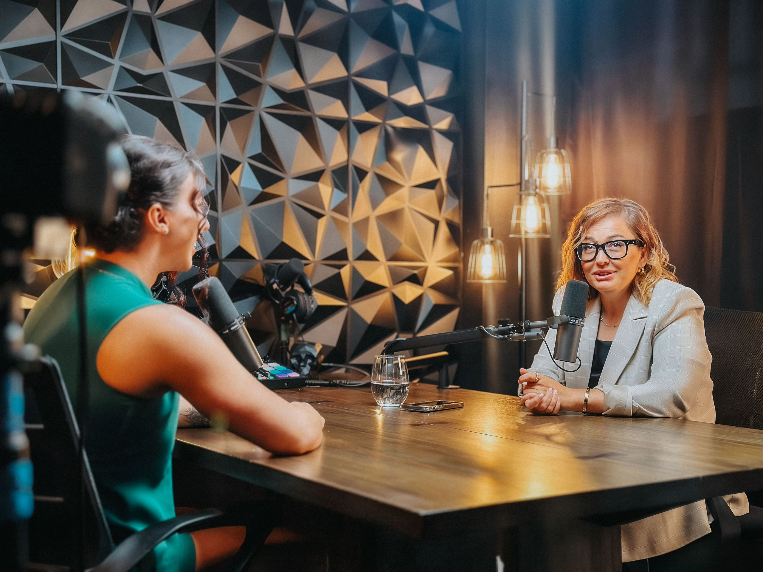 Как помочь дочери добиться успеха и собрать 1 млн подписчиков. ИРА И ЯСЯ. ON THE VIBE OF SUCCESS — A blog about extraordinary people with Kristi