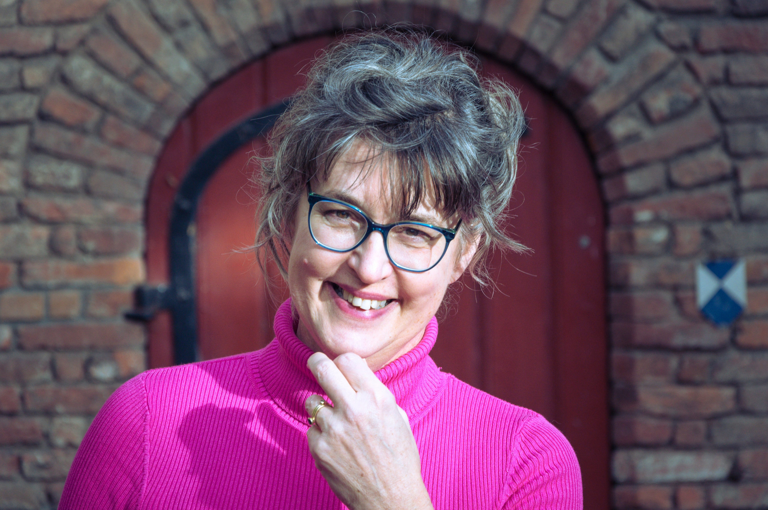 Creative colorful portraits. Éclat Photos. Exclusive portrait photography service