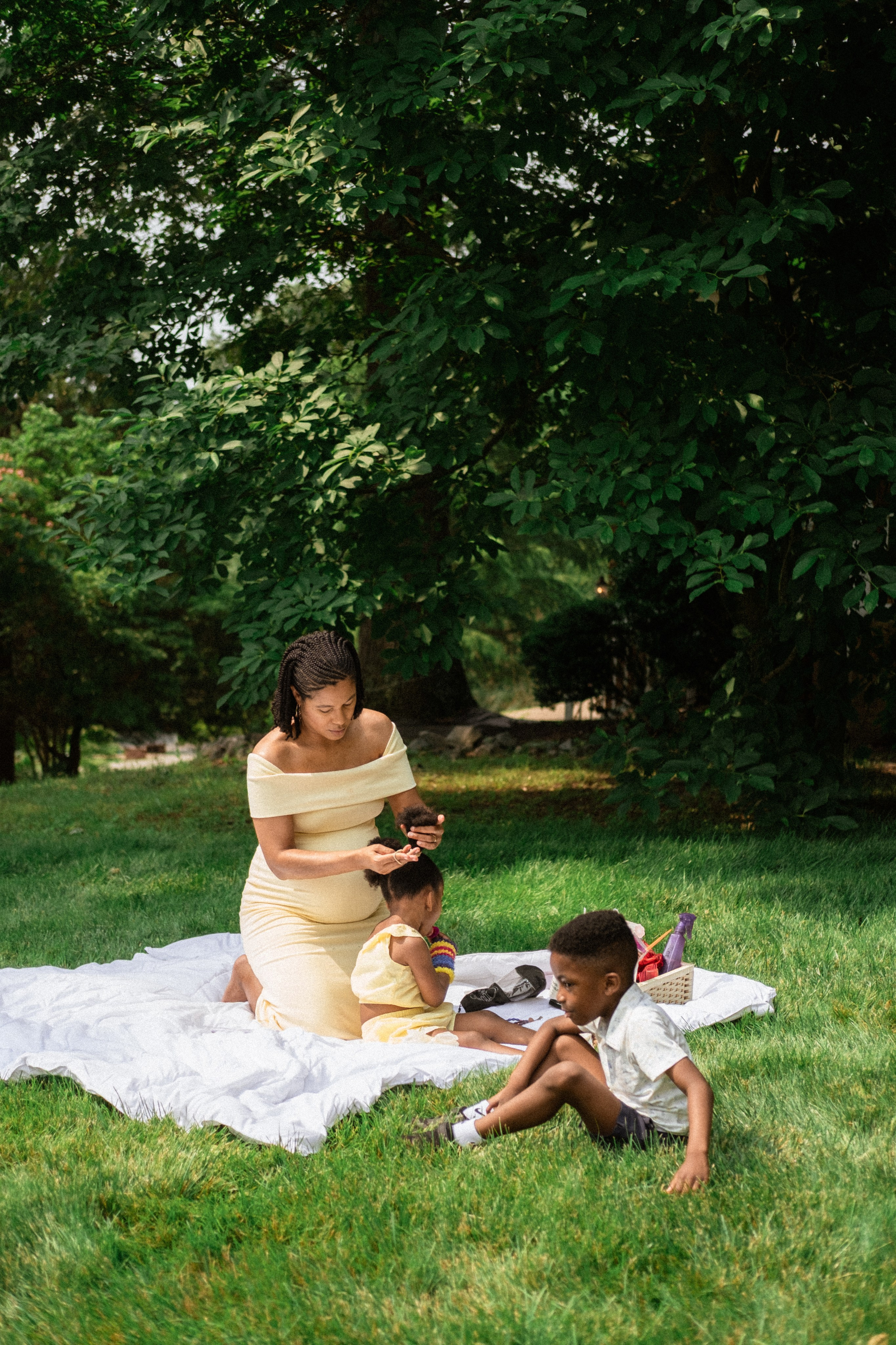 Richmond, VA Maternity Photographer | Editorial & Documentary Portraits. Family Photographer Richmond VA | Anna Dobrovolskaia