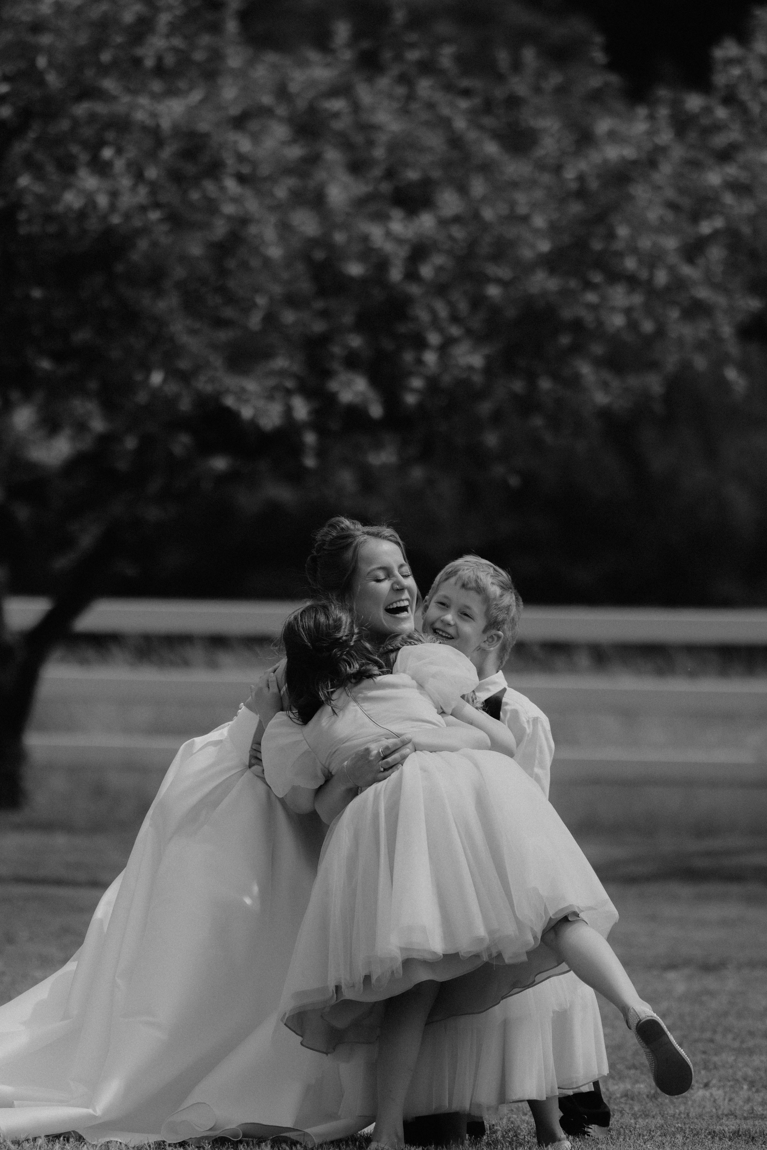 Wedding Shelby & Riley | Columbia River Gorge, WA | Georgy Shishkin Photography Photography. Portland Wedding Photographer | Authentic PNW Love Stories