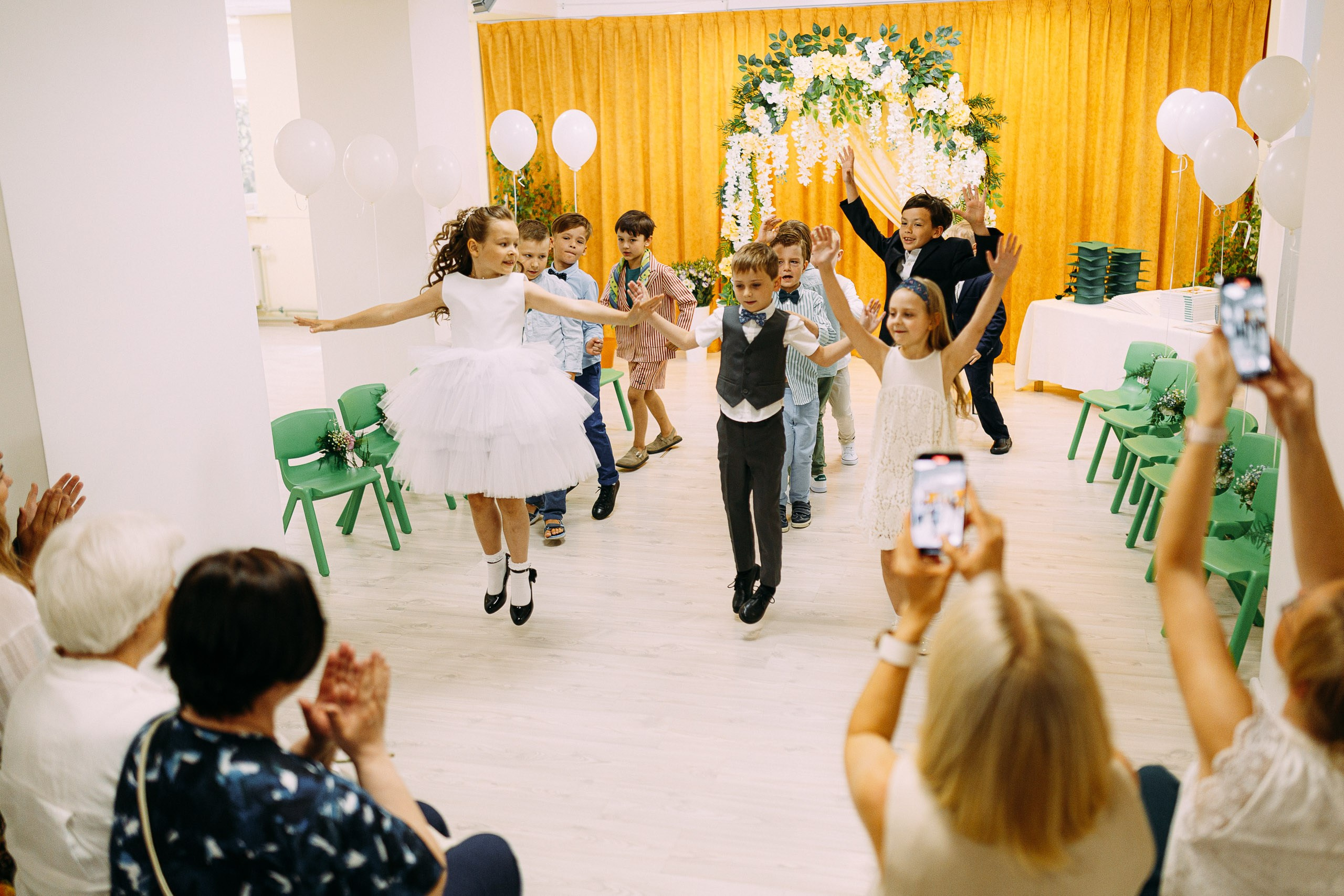 Bērnudārza izlaiduma fotografēšana