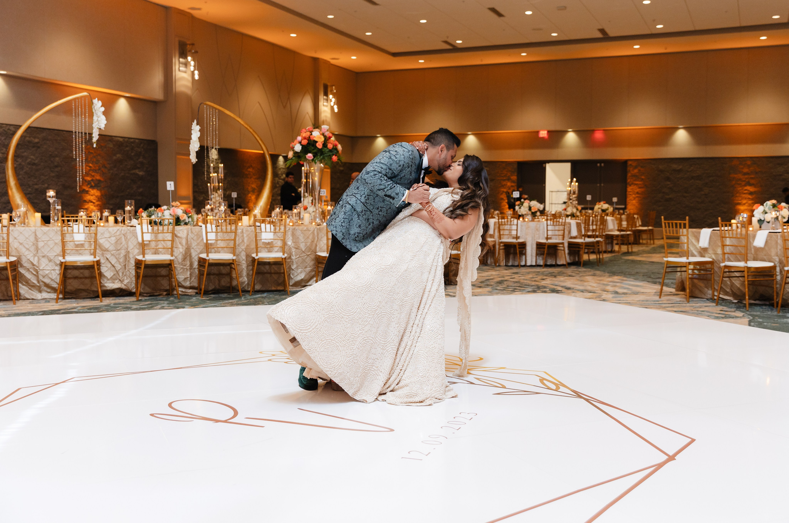A Sacred Hindu Celebration of Love, Ritual, and Tradition. YES I DO PRODUCTION — Wedding photography&videography