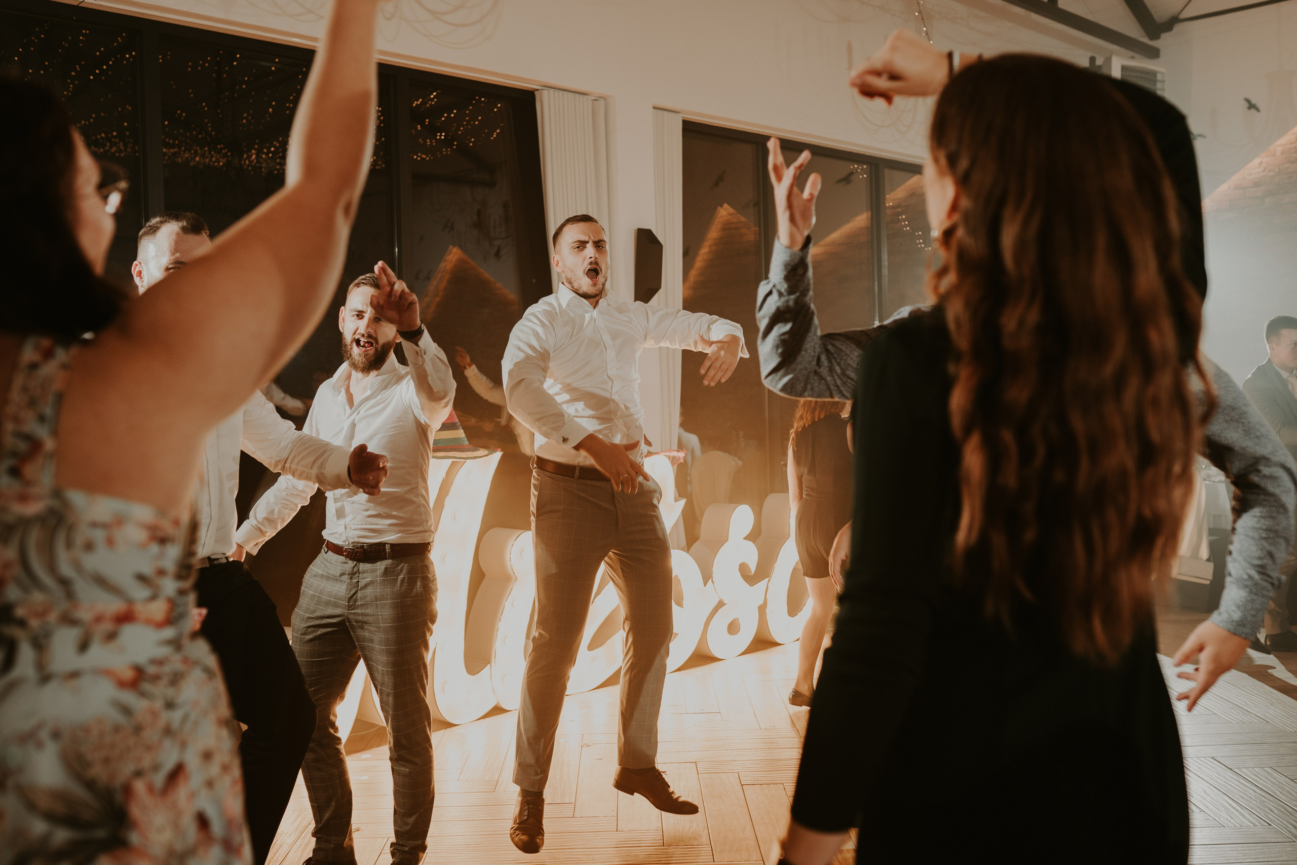 Trzy Drzewa: wspaniała uroczystość Wiktorii i Kamila. Karkowskafoto - fotografia miłości